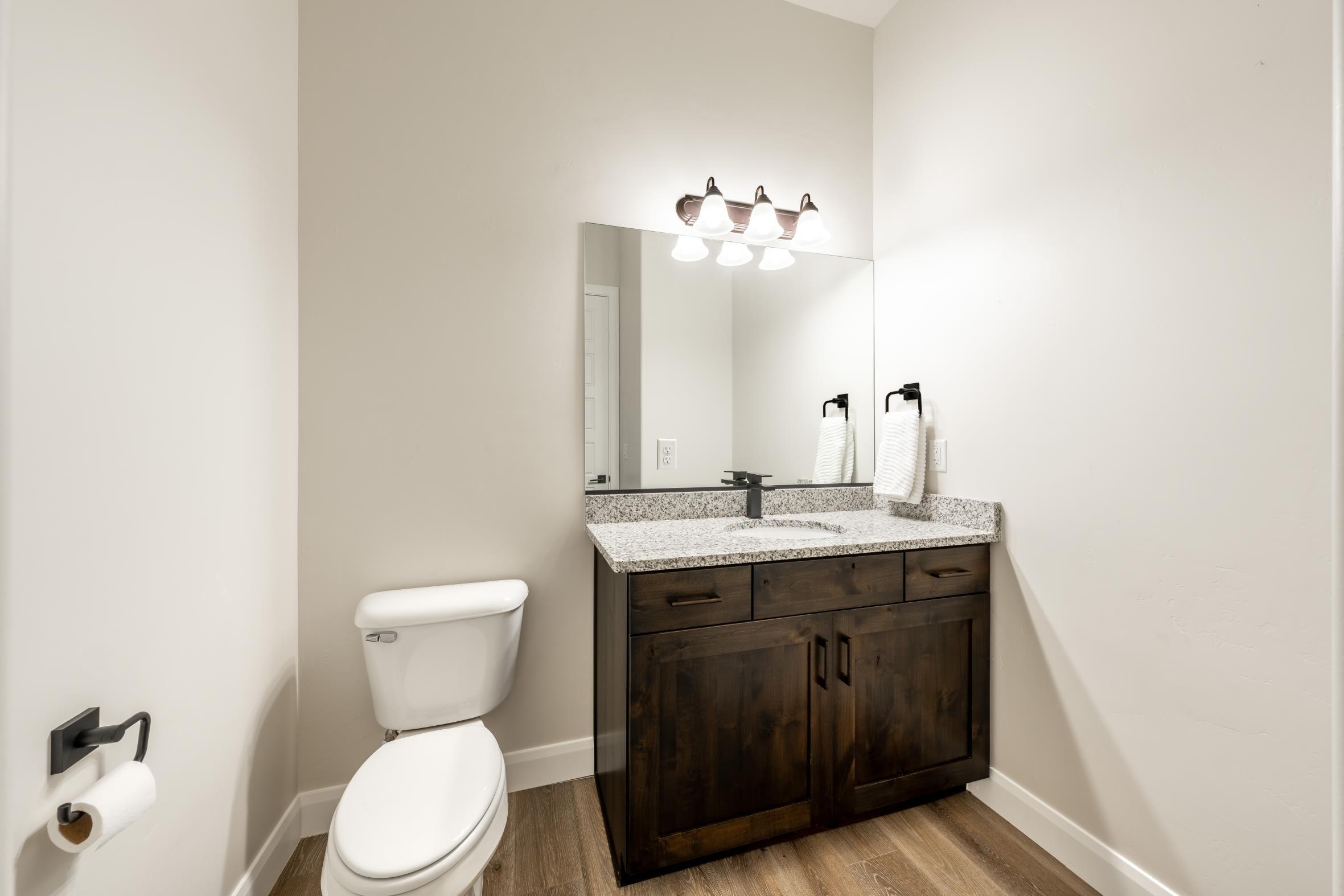 LEDGES OF SG WHITE ROCKS - Residential