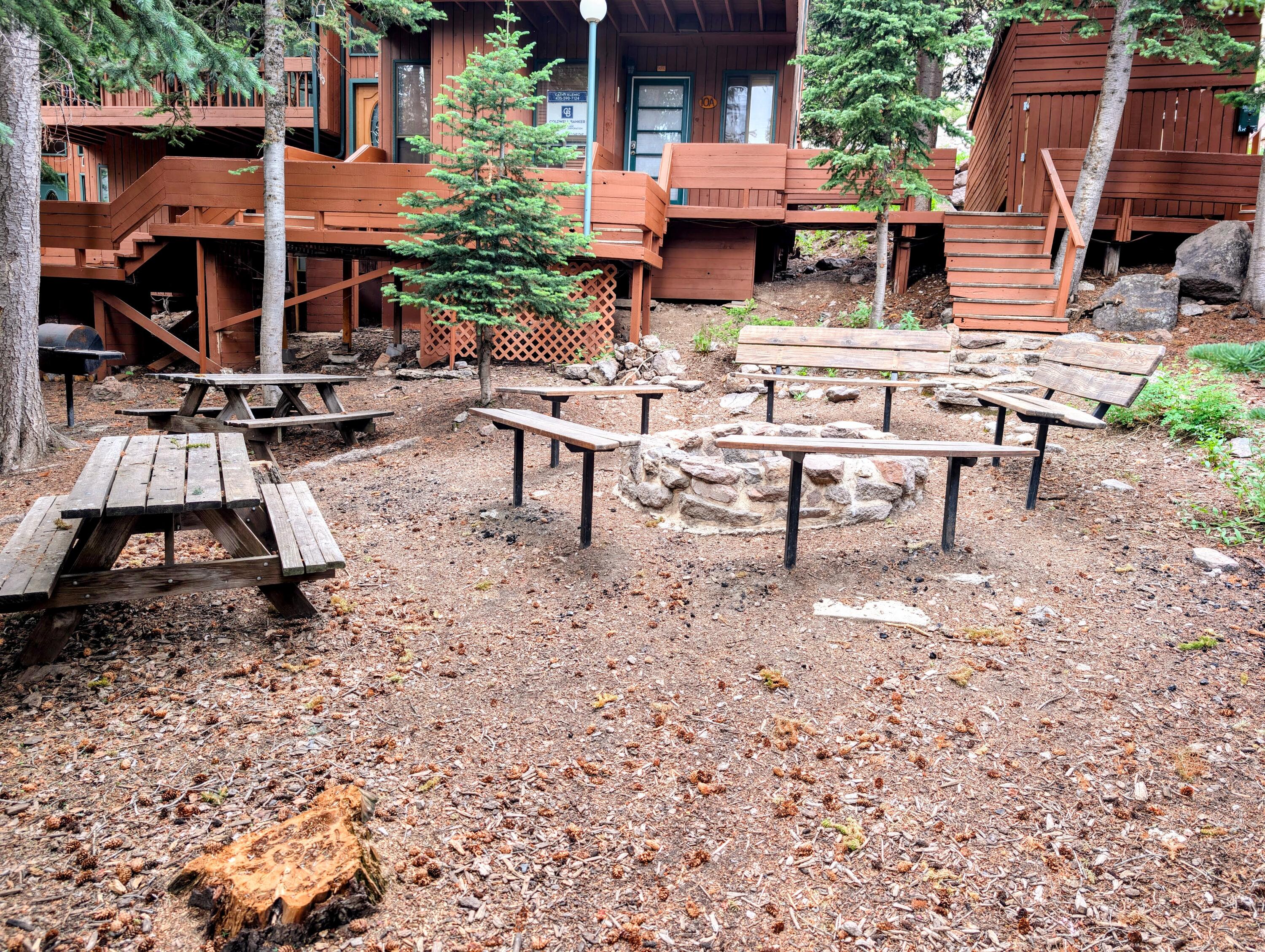 ASPEN ESTATES - Residential