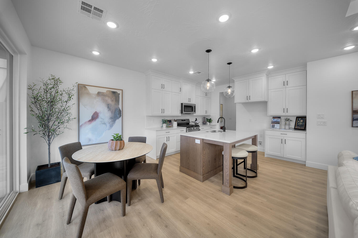 LEGACY AT SAND HOLLOW - Residential