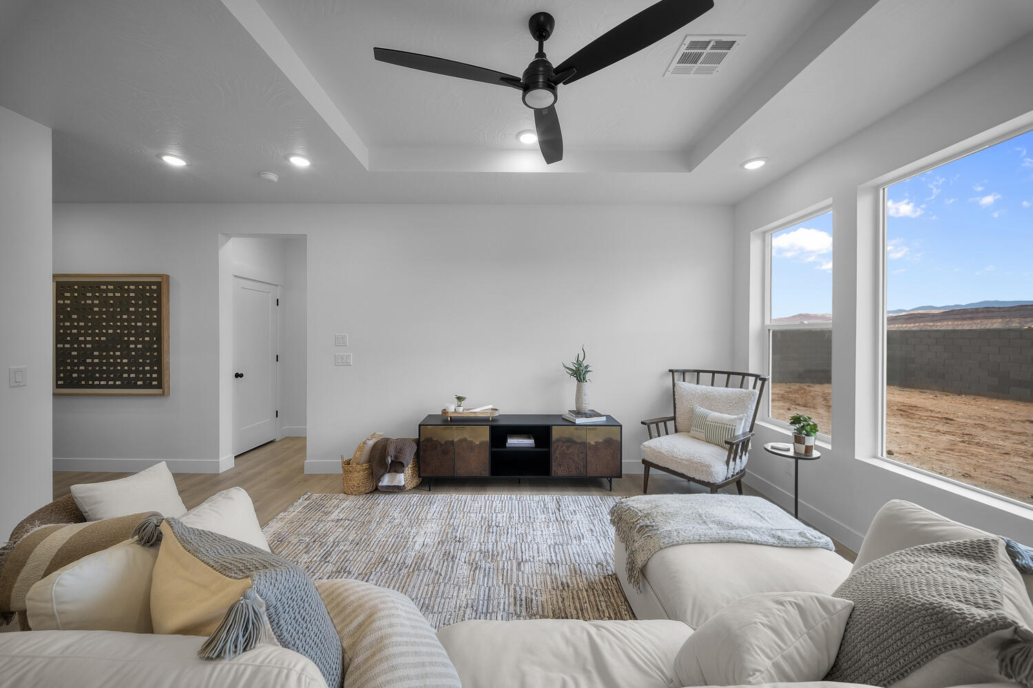LEGACY AT SAND HOLLOW - Residential