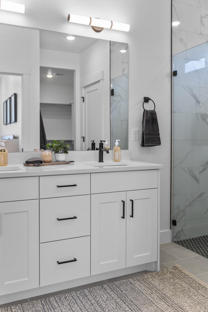 LEGACY AT SAND HOLLOW - Residential