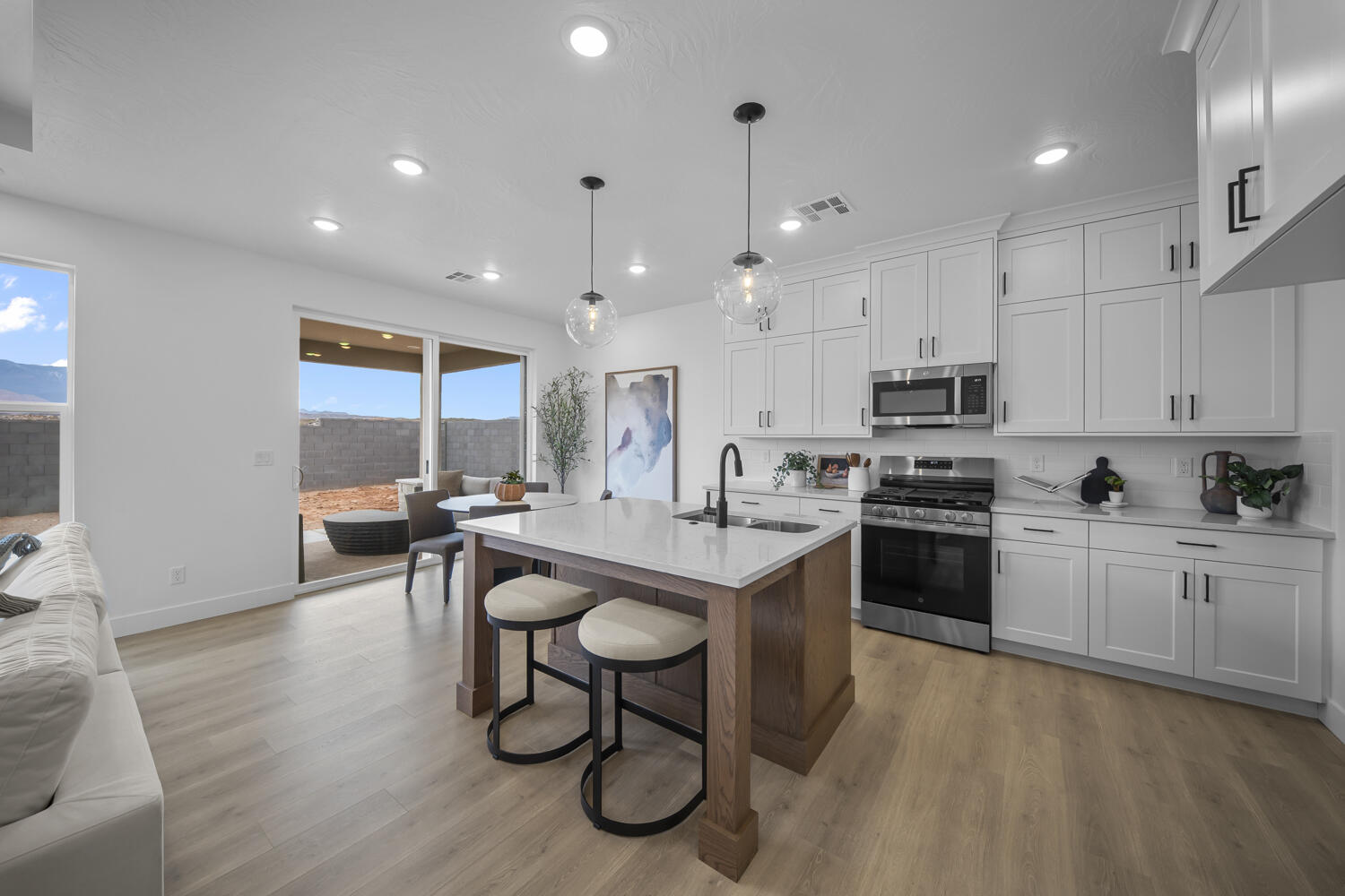 LEGACY AT SAND HOLLOW - Residential