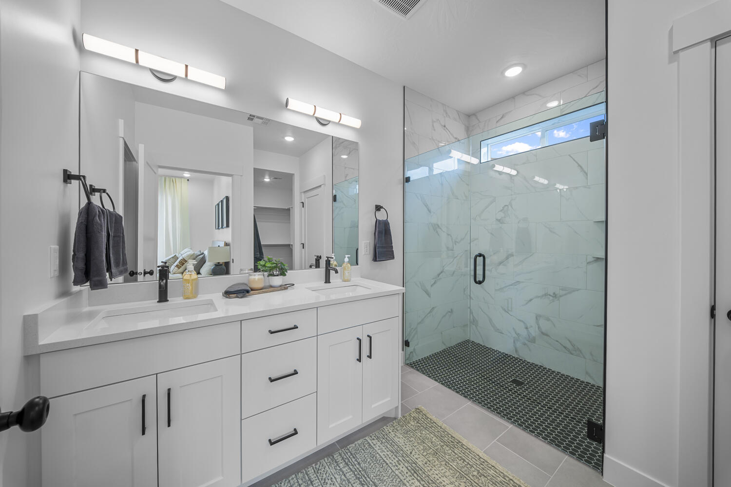 LEGACY AT SAND HOLLOW - Residential
