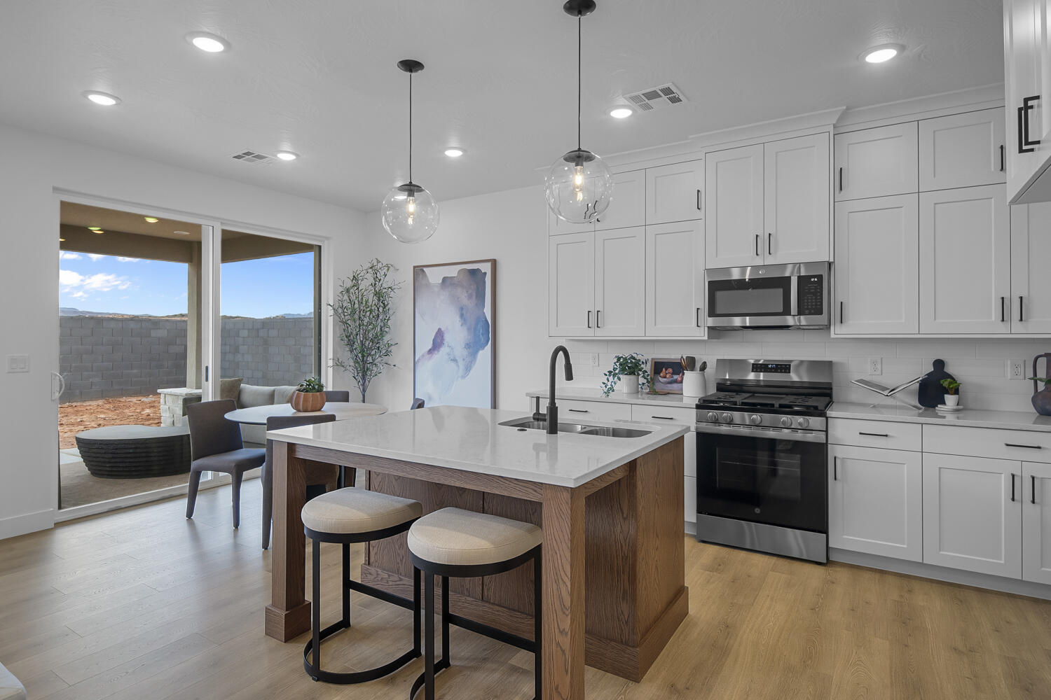 LEGACY AT SAND HOLLOW - Residential