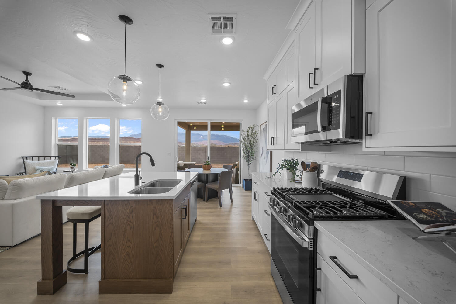 LEGACY AT SAND HOLLOW - Residential