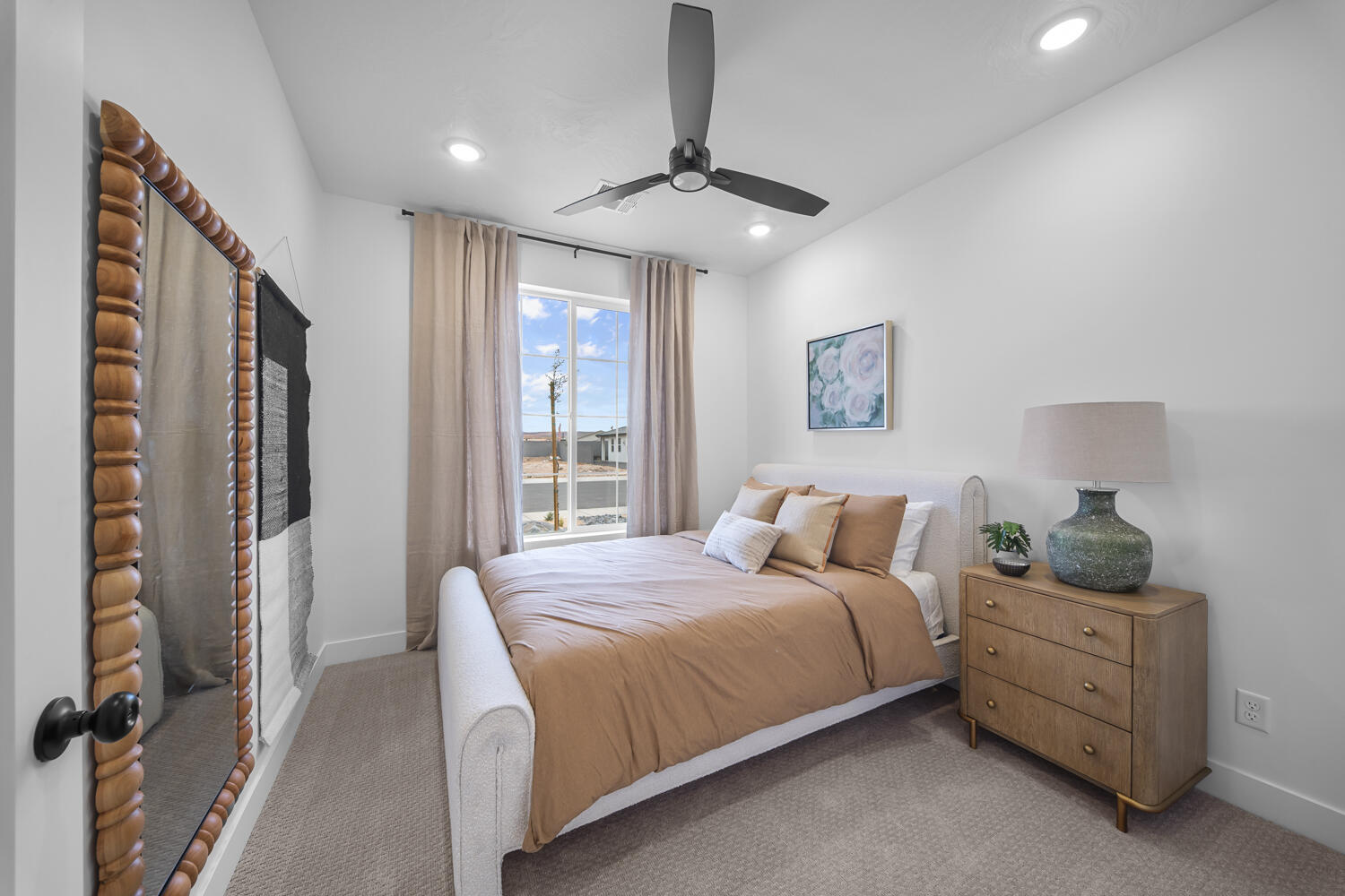 LEGACY AT SAND HOLLOW - Residential