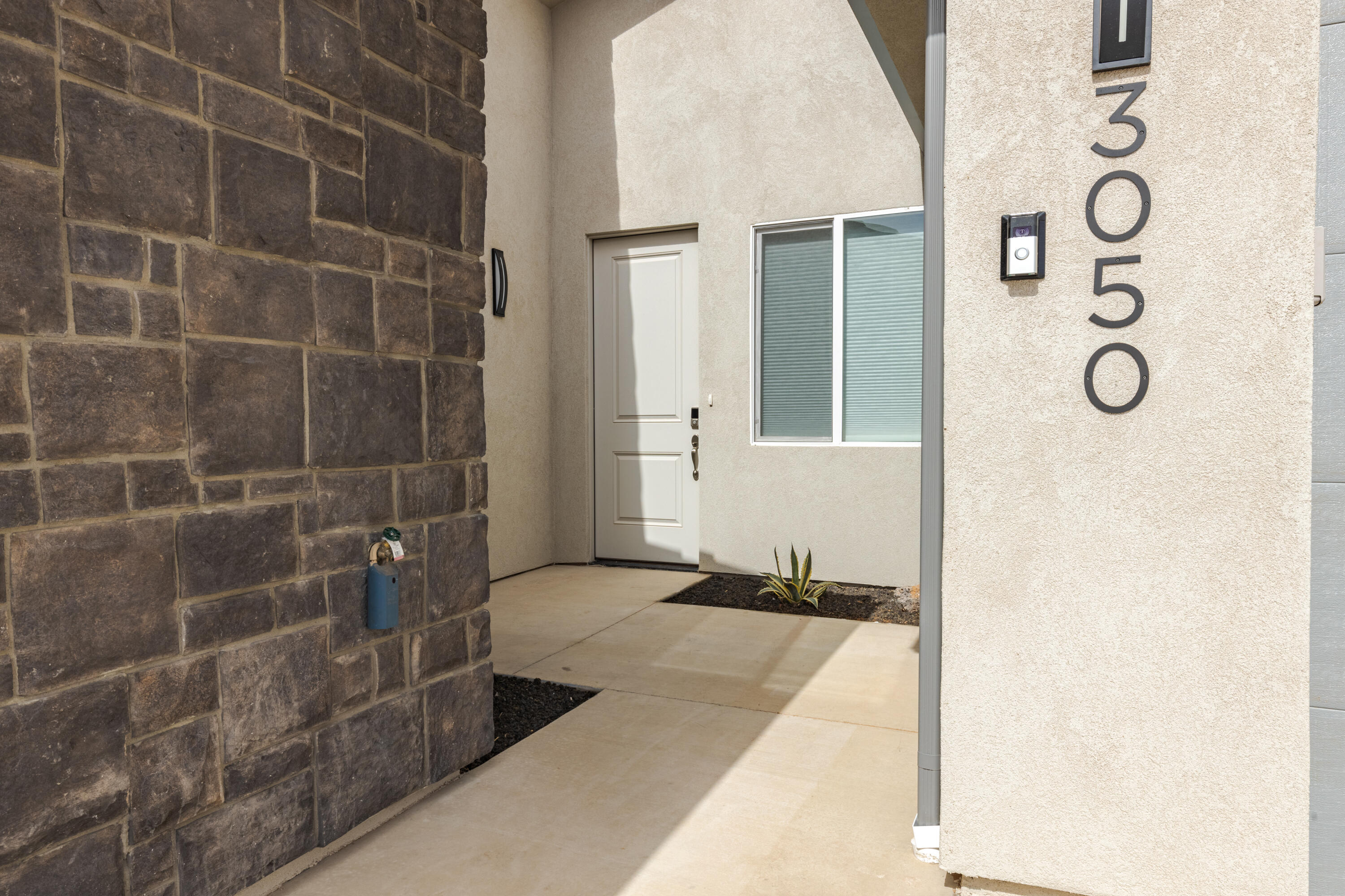 PEREGRINE POINTE WEST - Residential