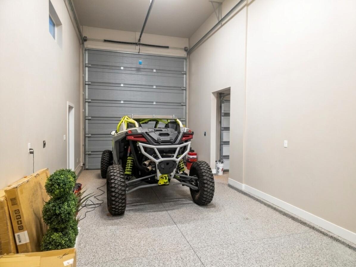 PEREGRINE POINTE WEST - Residential