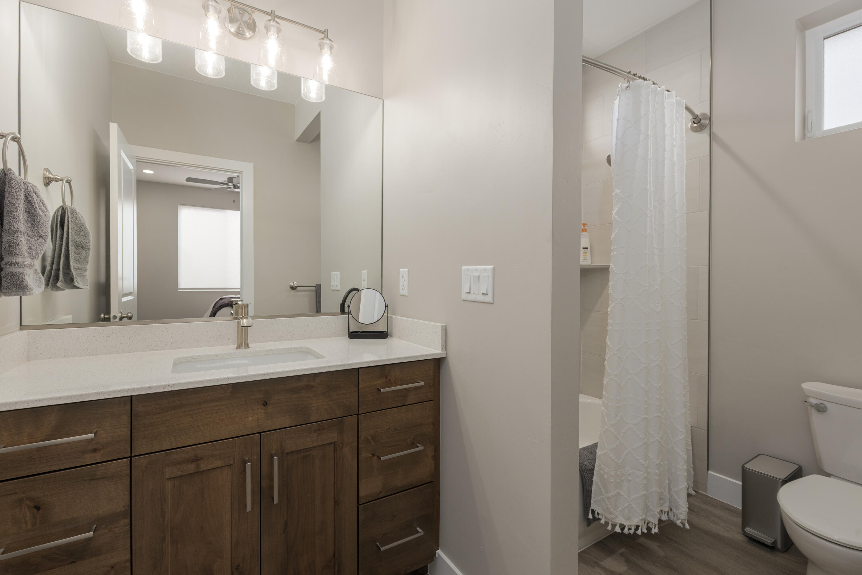 PEREGRINE POINTE WEST - Residential