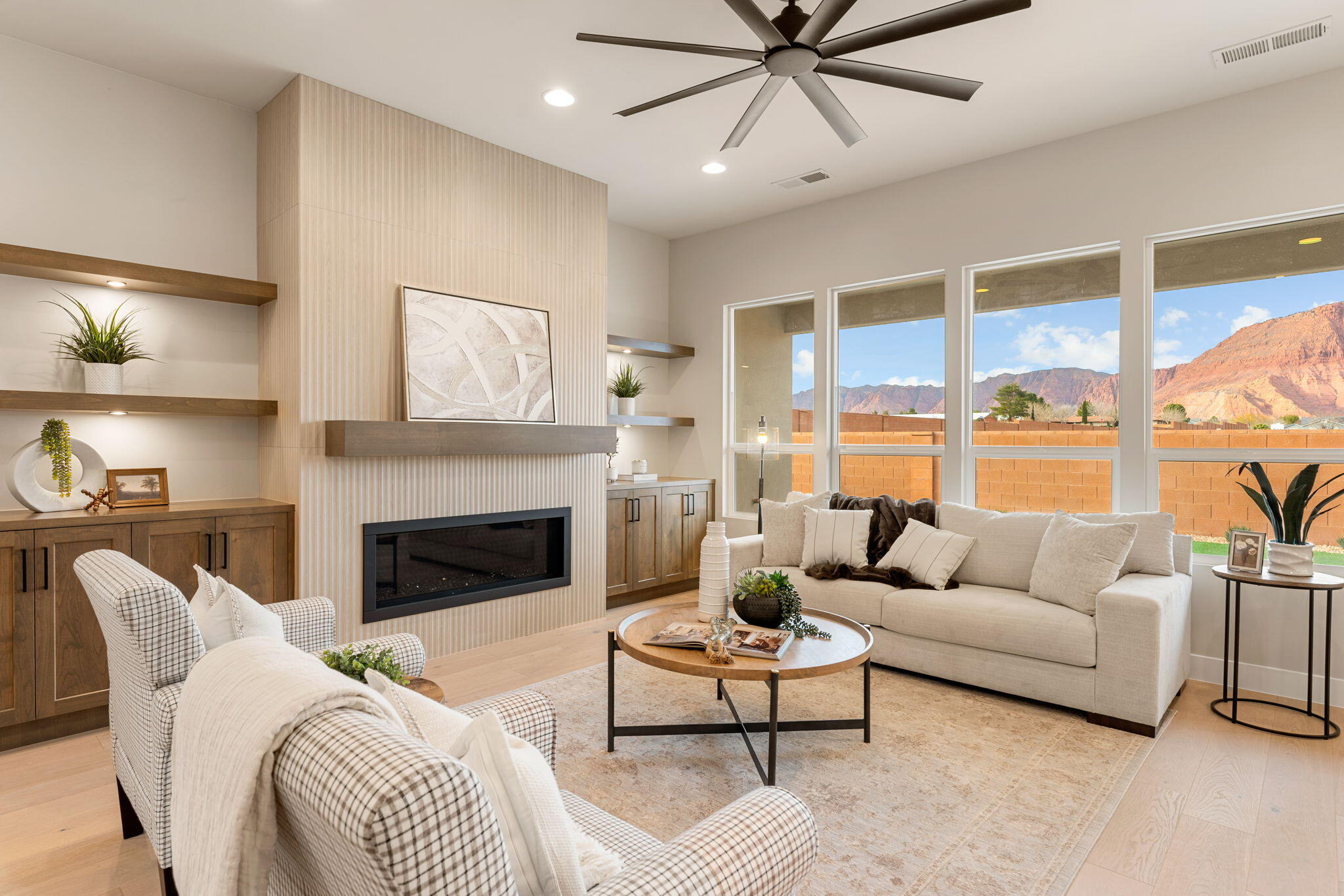 BLACK STONE - Residential