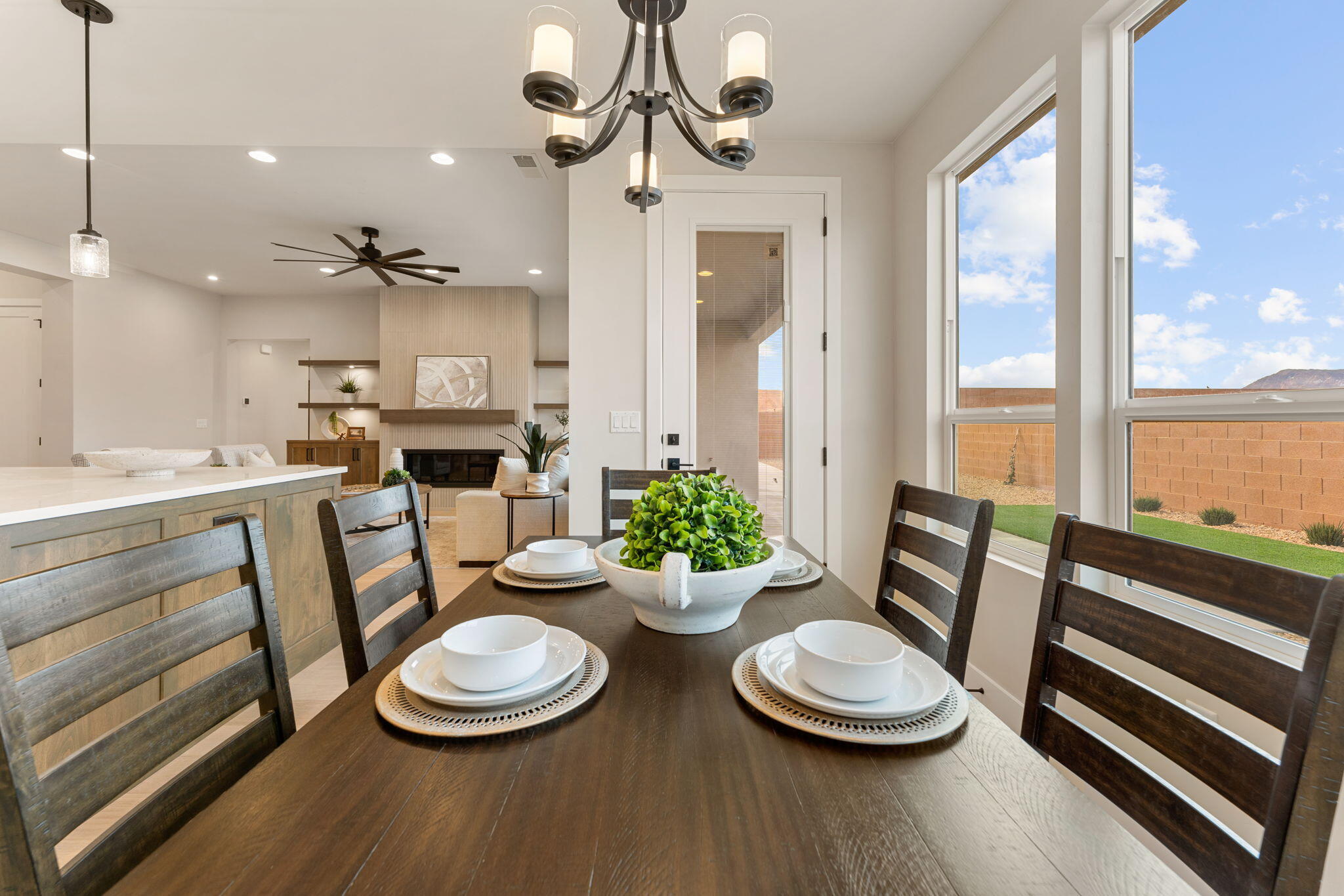 BLACK STONE - Residential