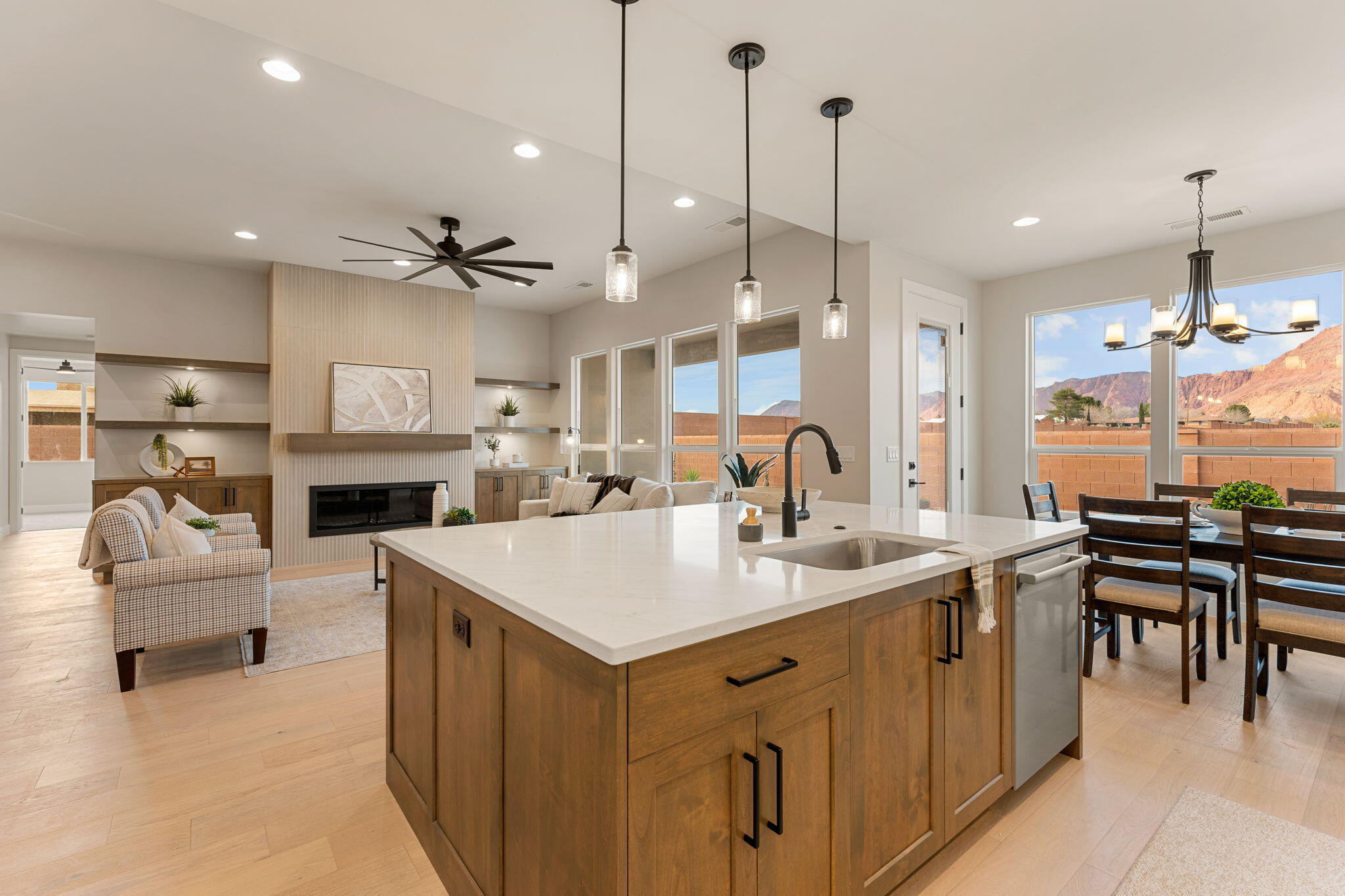 BLACK STONE - Residential