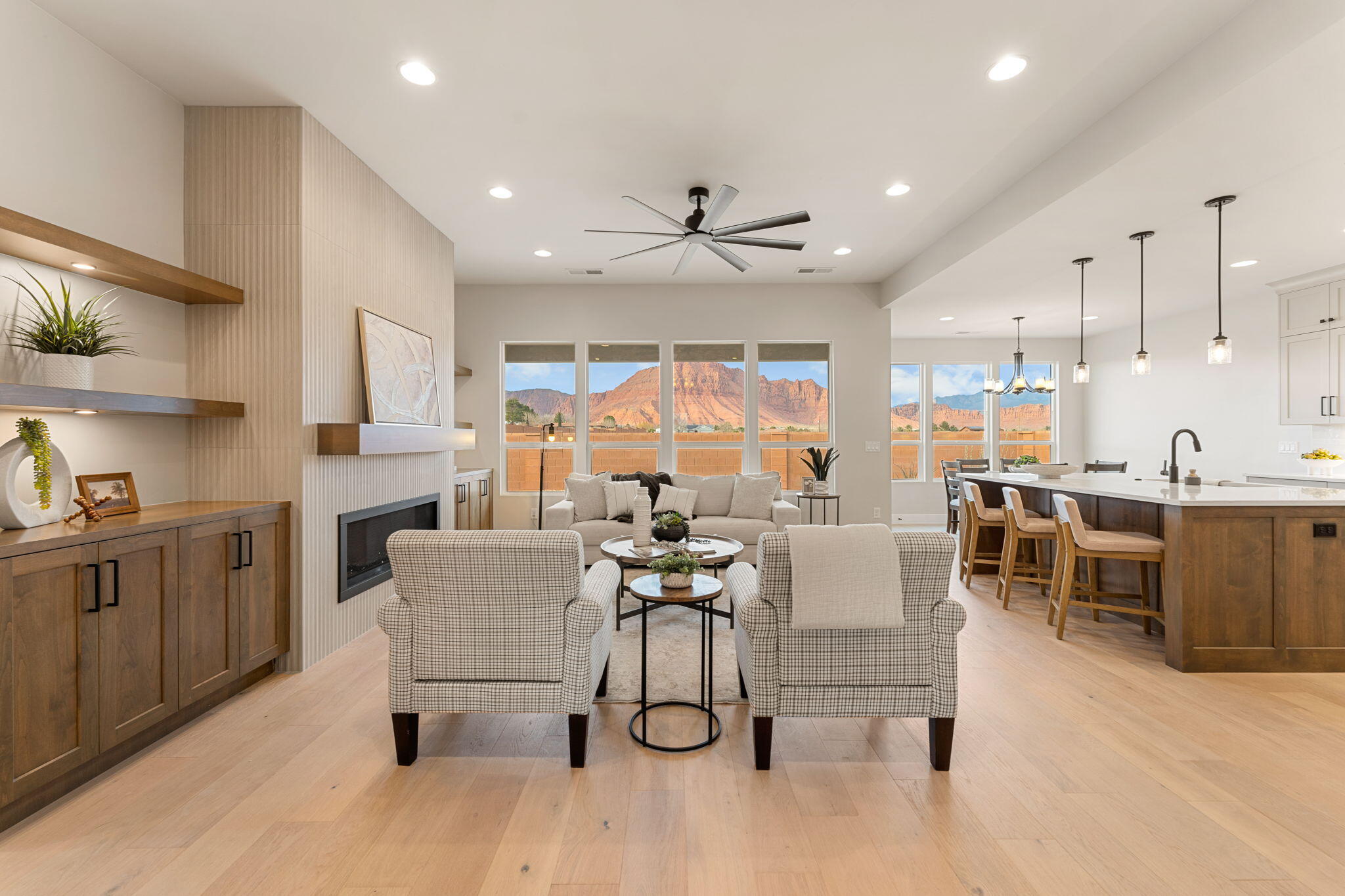 BLACK STONE - Residential