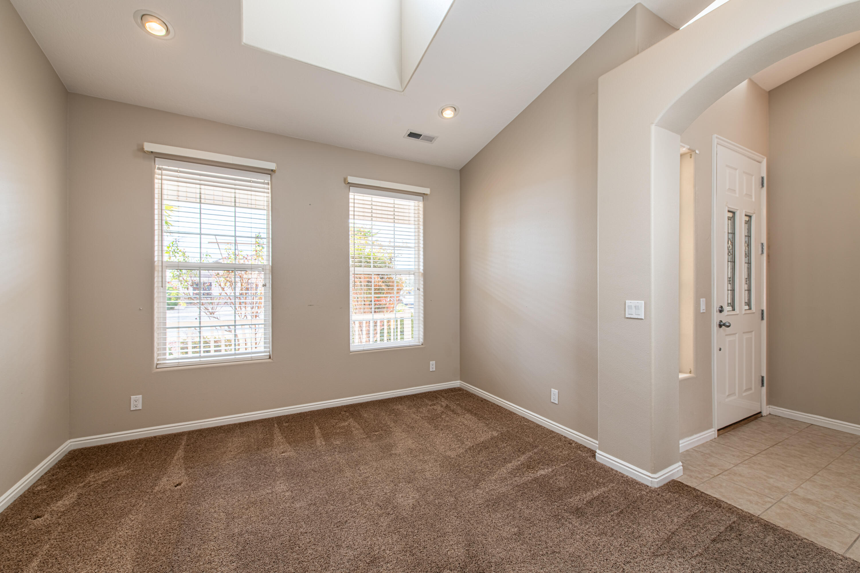 HEIGHTS WEST - Residential