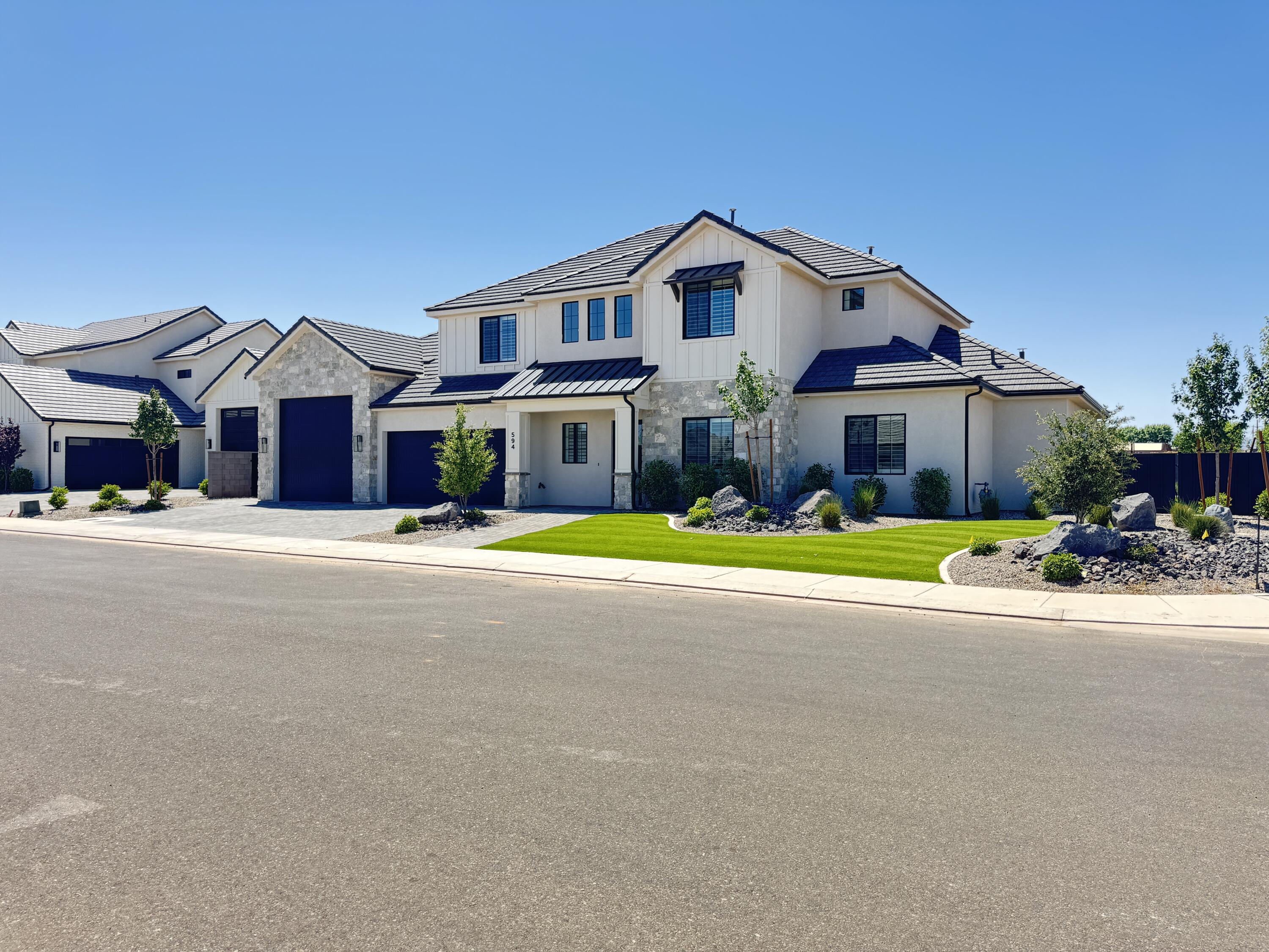 MAJESTIC FIELDS - Residential