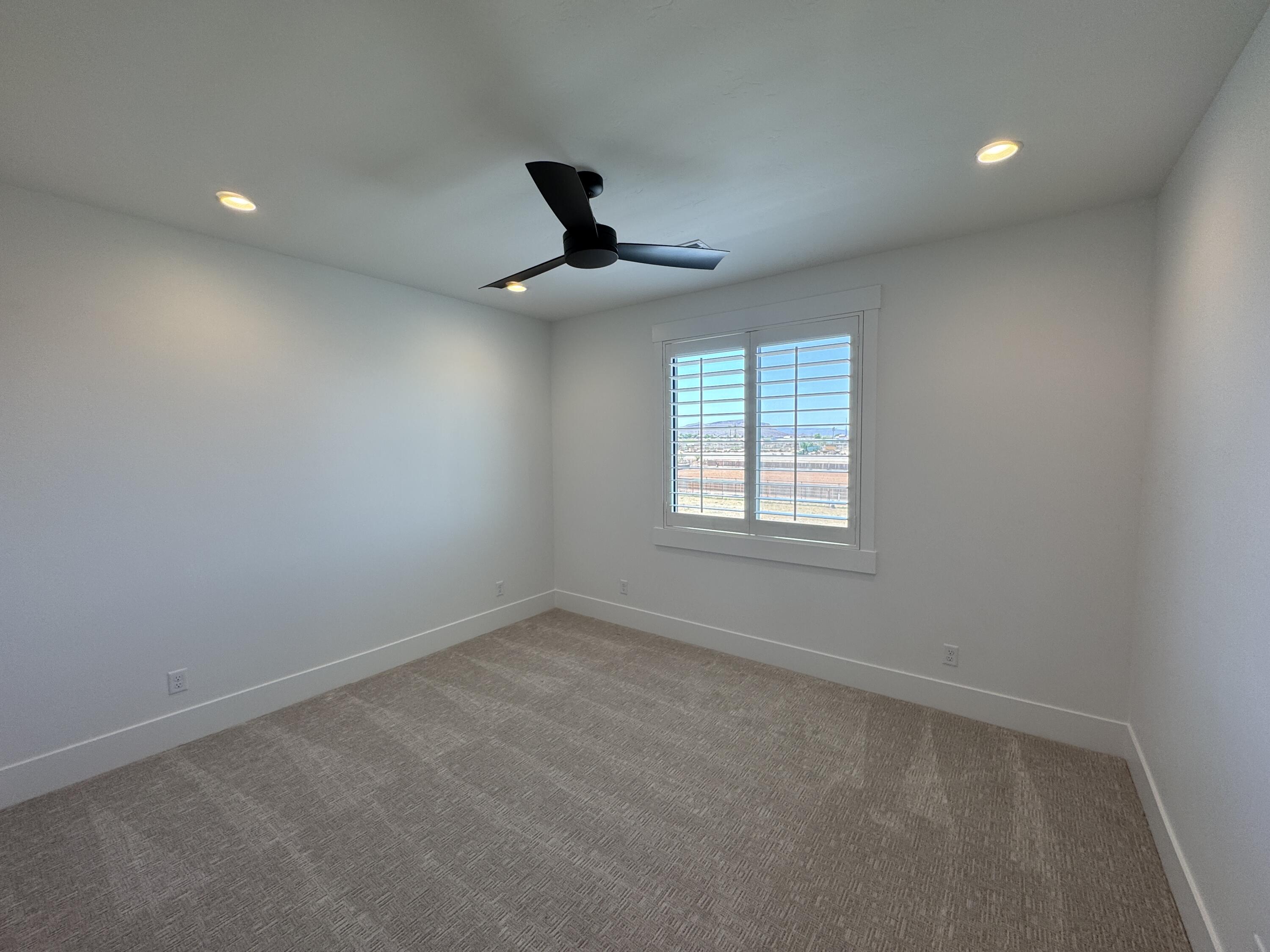 MAJESTIC FIELDS - Residential