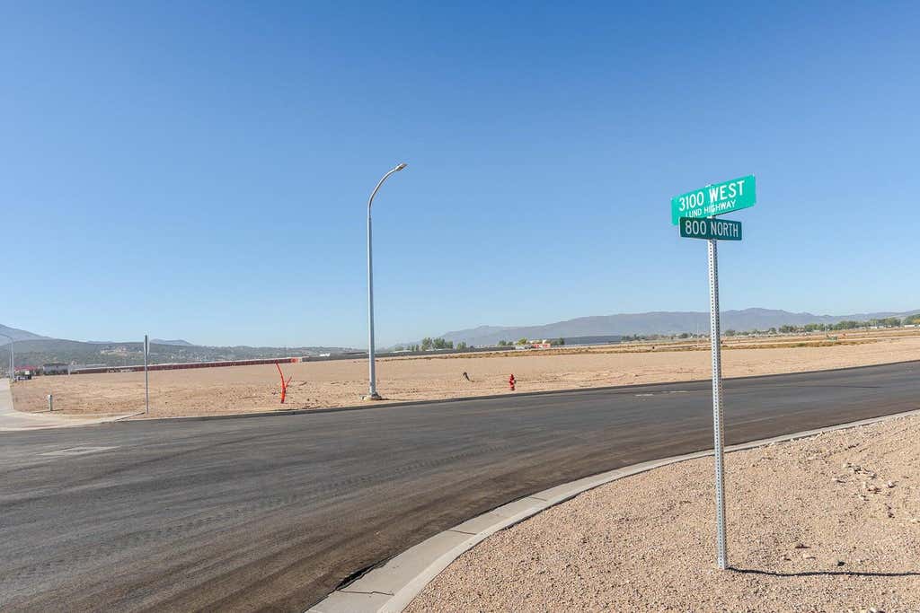 Photo of 3245 W 800 N, Cedar City, UT 84721 (MLS # 26-274858)