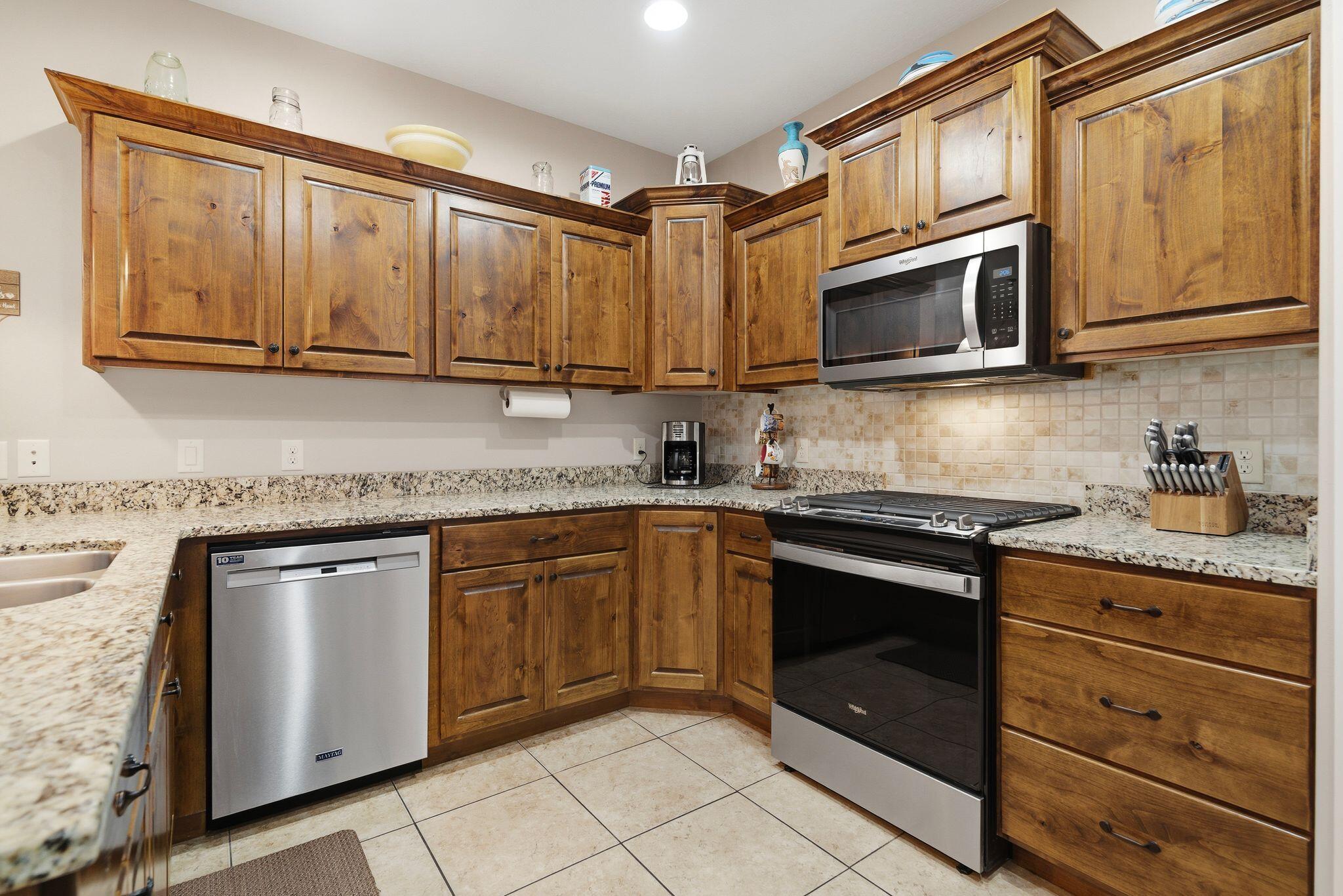 RIVERSIDE HEIGHTS - Residential