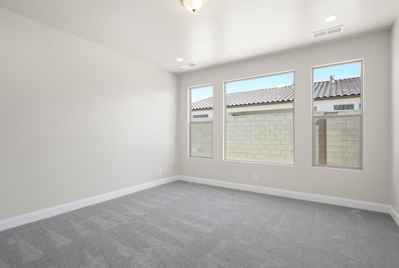 SOLIS AT CORAL CANYON - Residential