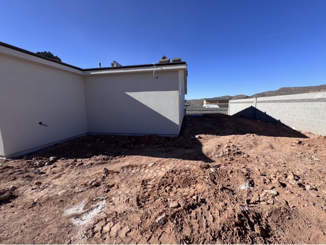 PEREGRINE POINTE WEST - Residential