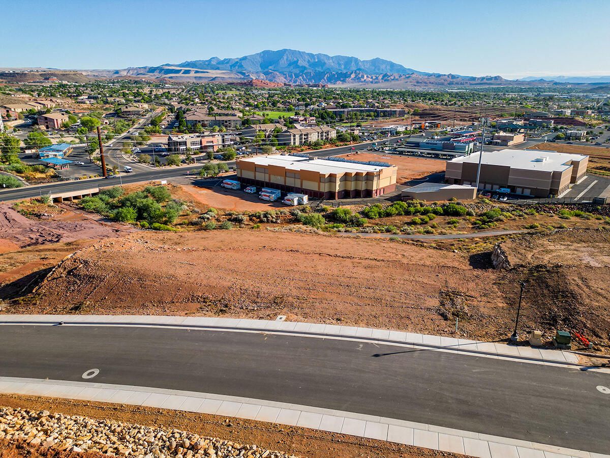 KNETTAS KNOLL SUB - Land