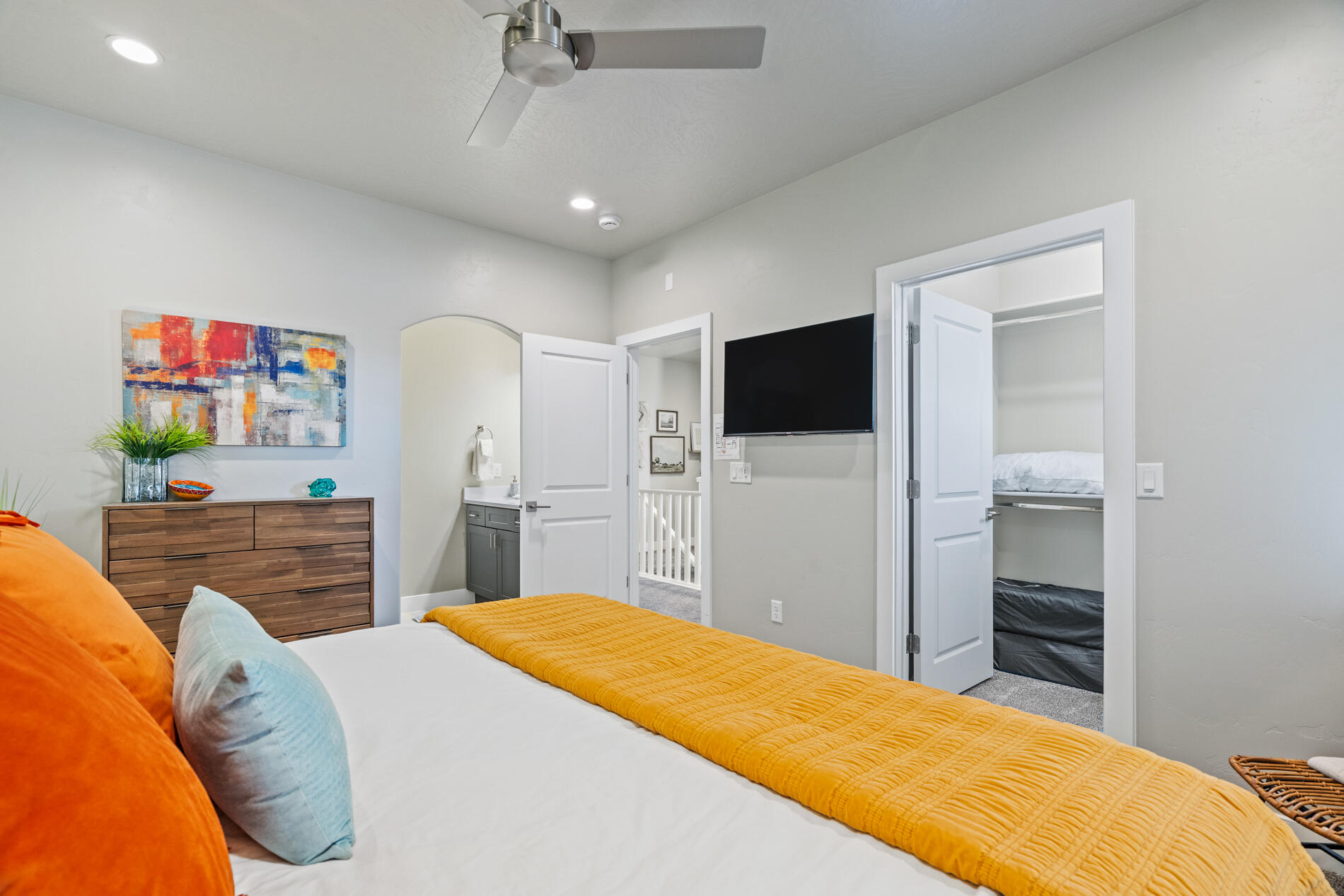 ZION VILLAGE - Residential