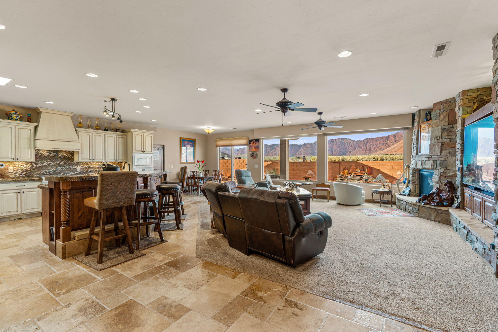 SHADOW CANYONS OF IVINS - Residential