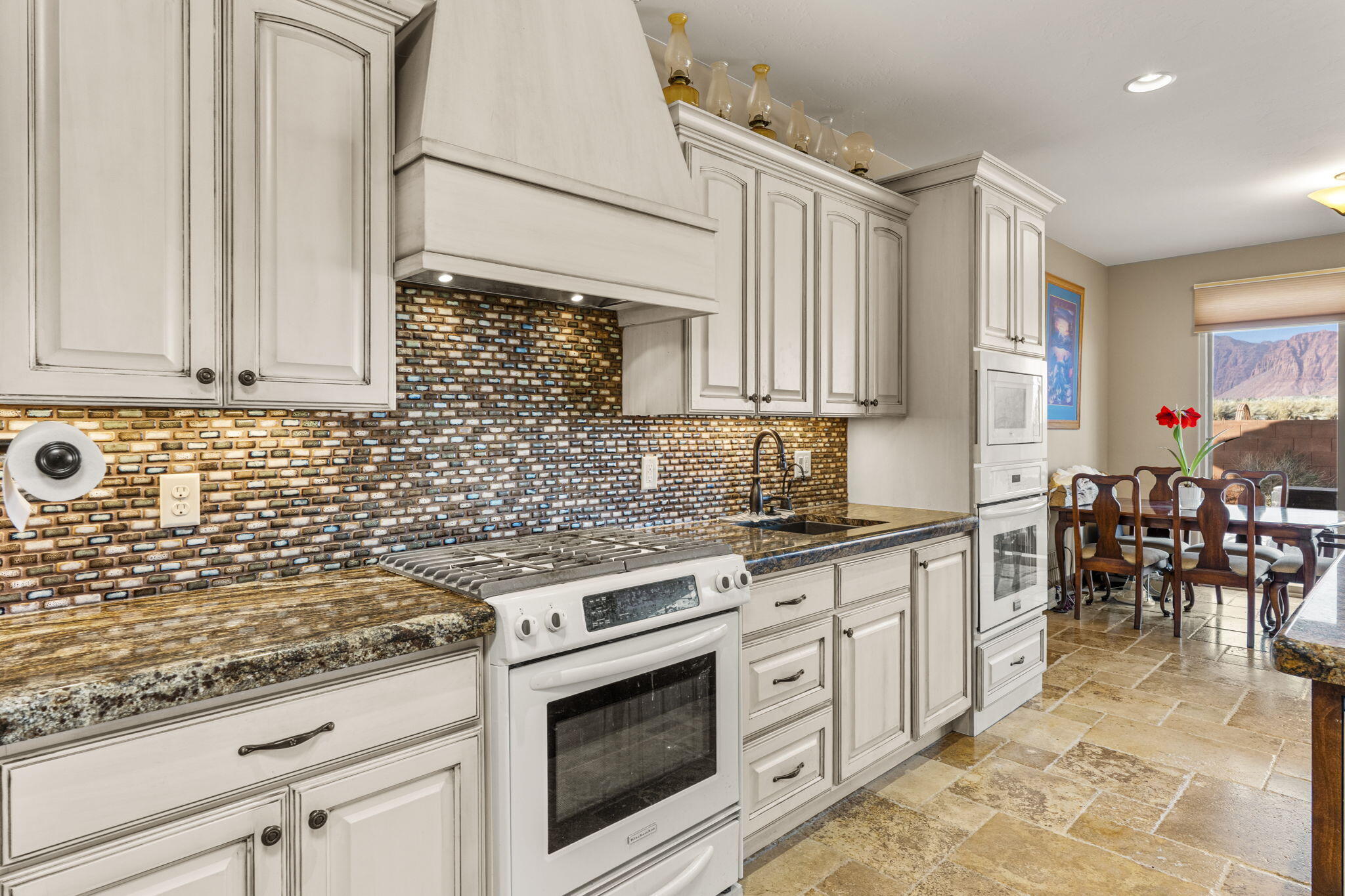 SHADOW CANYONS OF IVINS - Residential