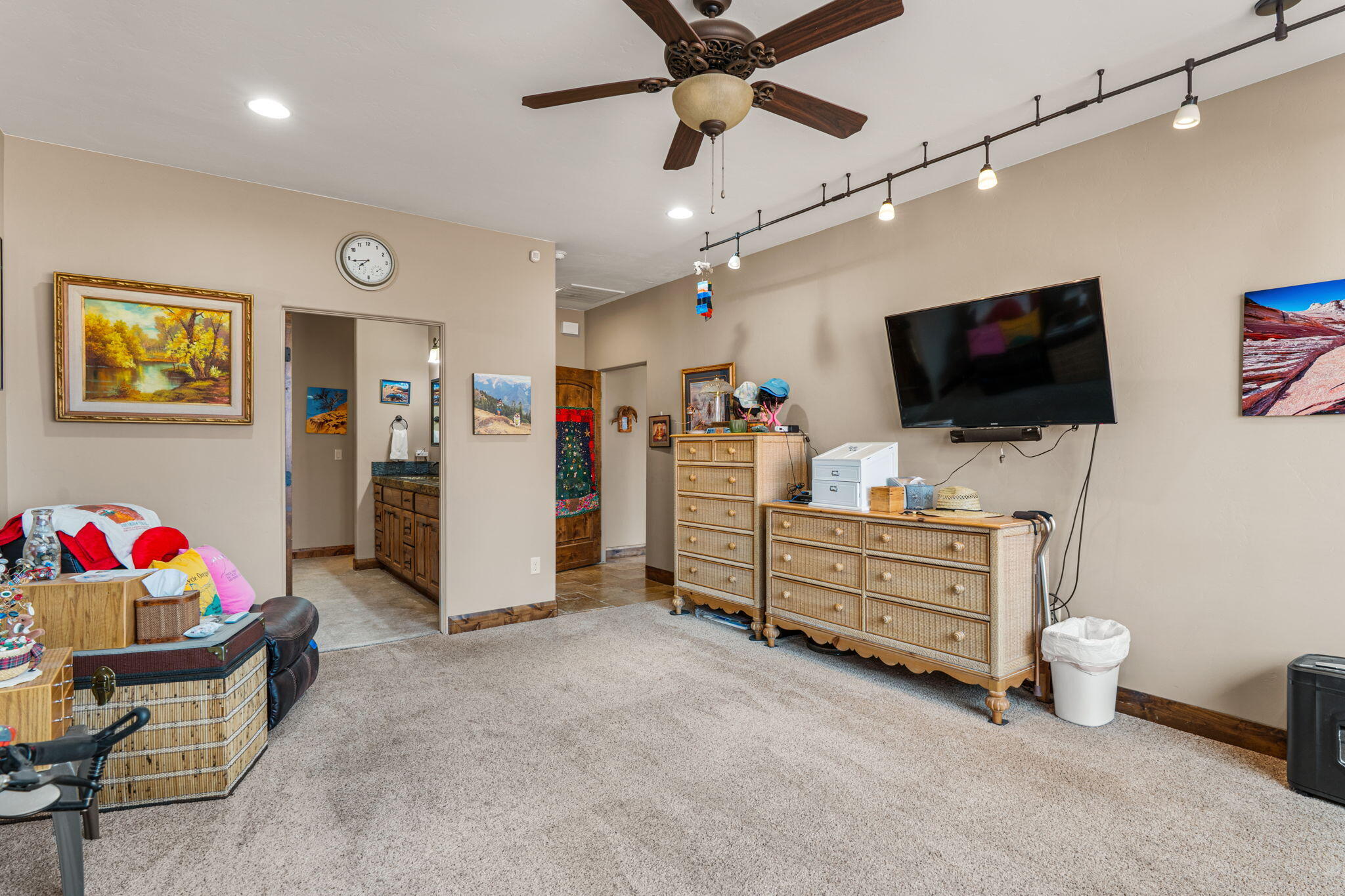 SHADOW CANYONS OF IVINS - Residential