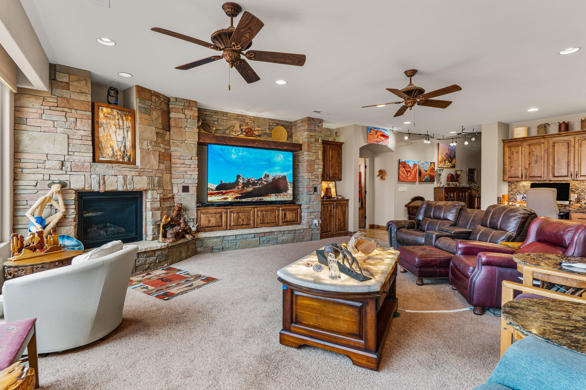 SHADOW CANYONS OF IVINS - Residential