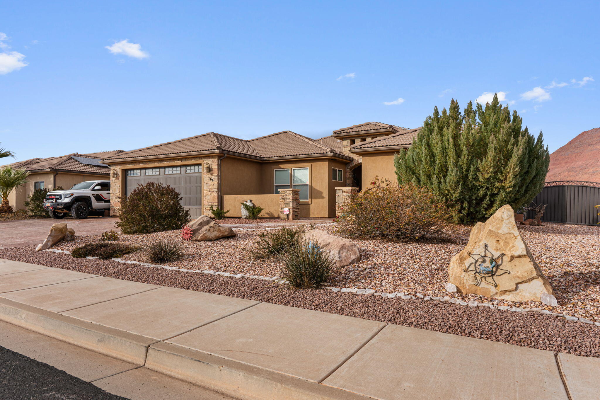 SHADOW CANYONS OF IVINS - Residential