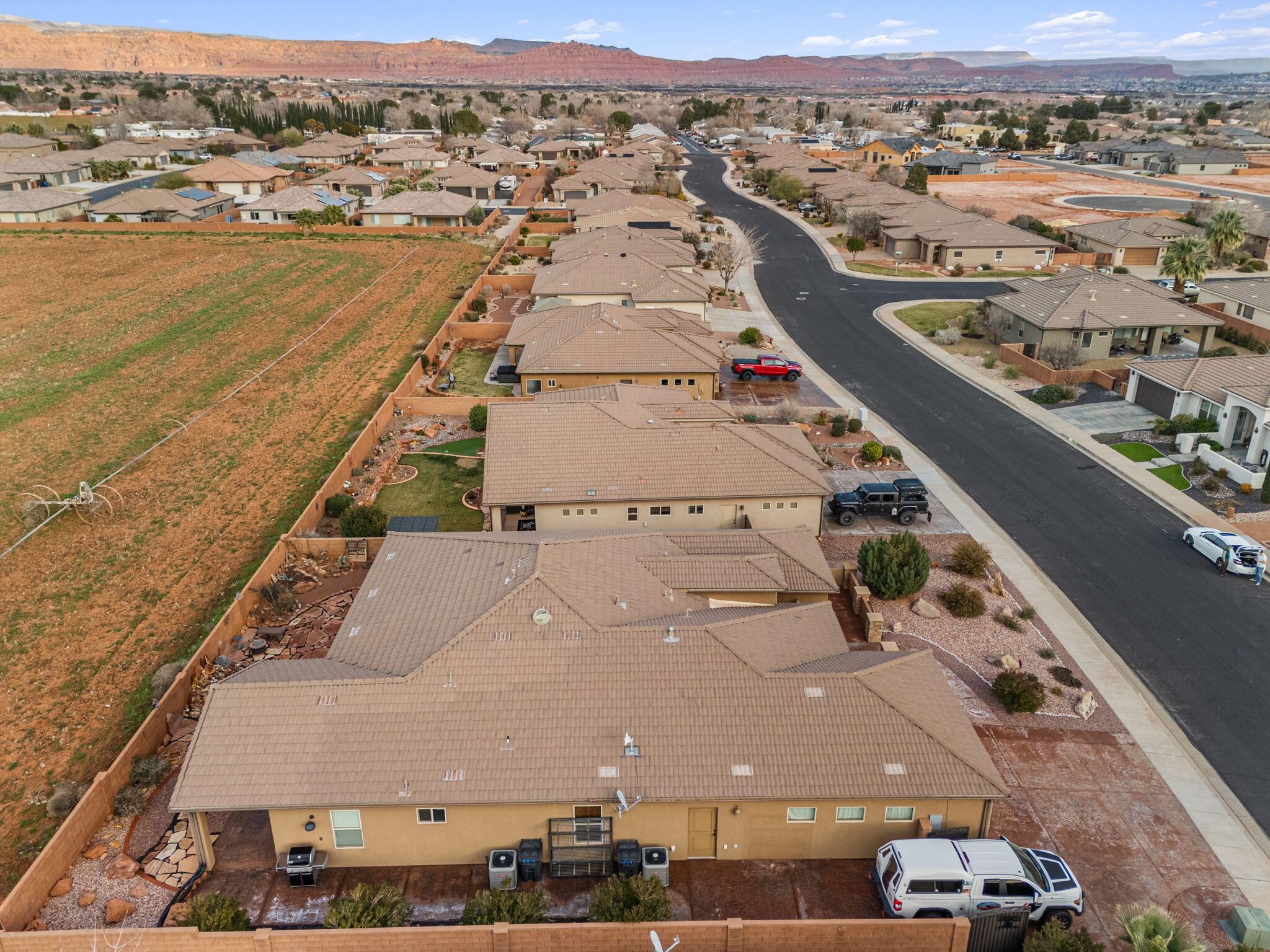 SHADOW CANYONS OF IVINS - Residential