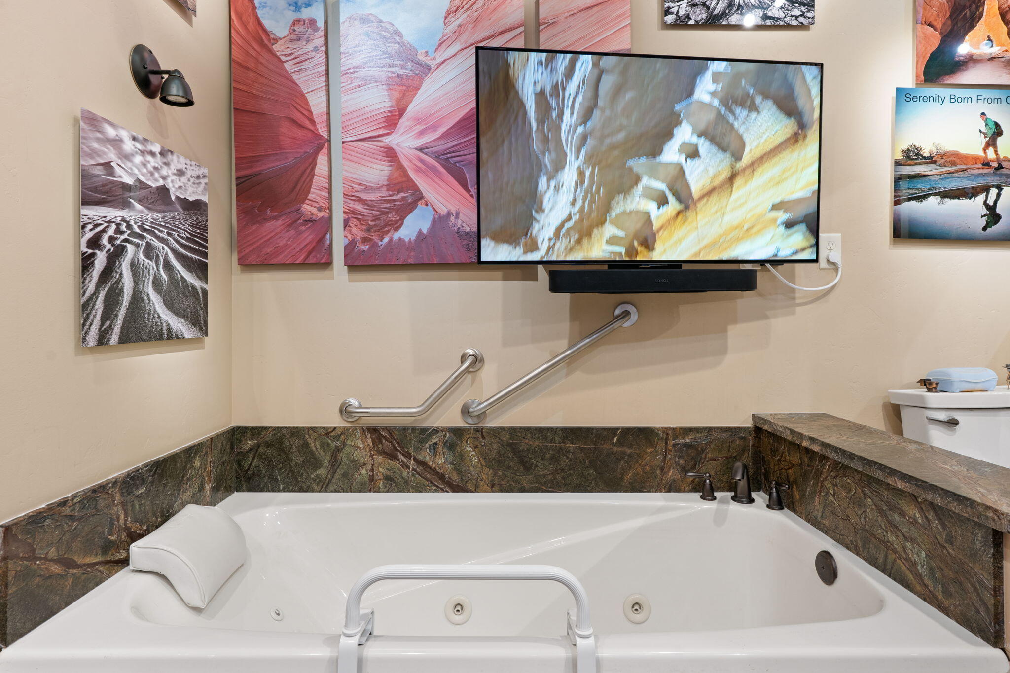 SHADOW CANYONS OF IVINS - Residential