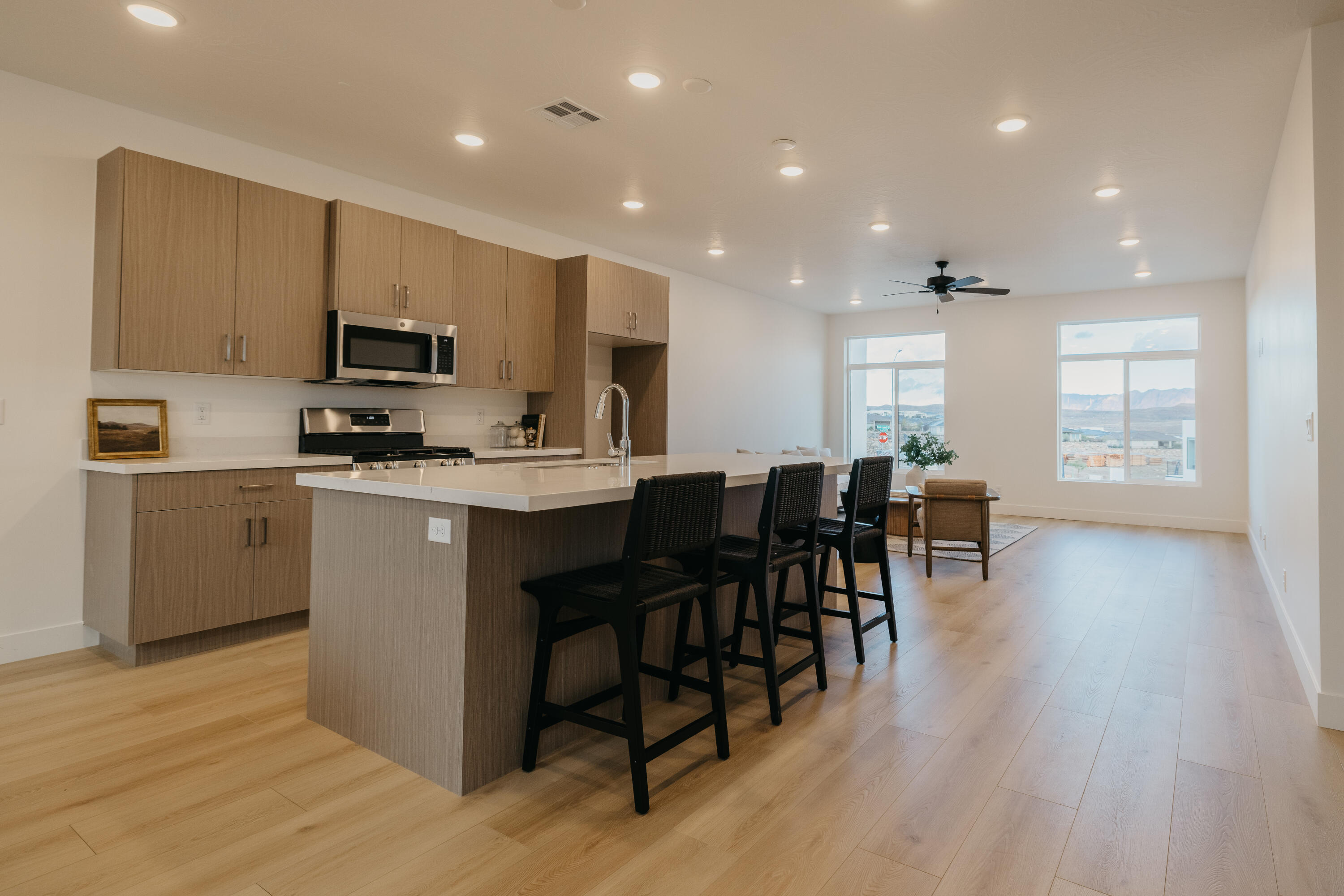 BECCO CREEK AT DIVARIO - Residential