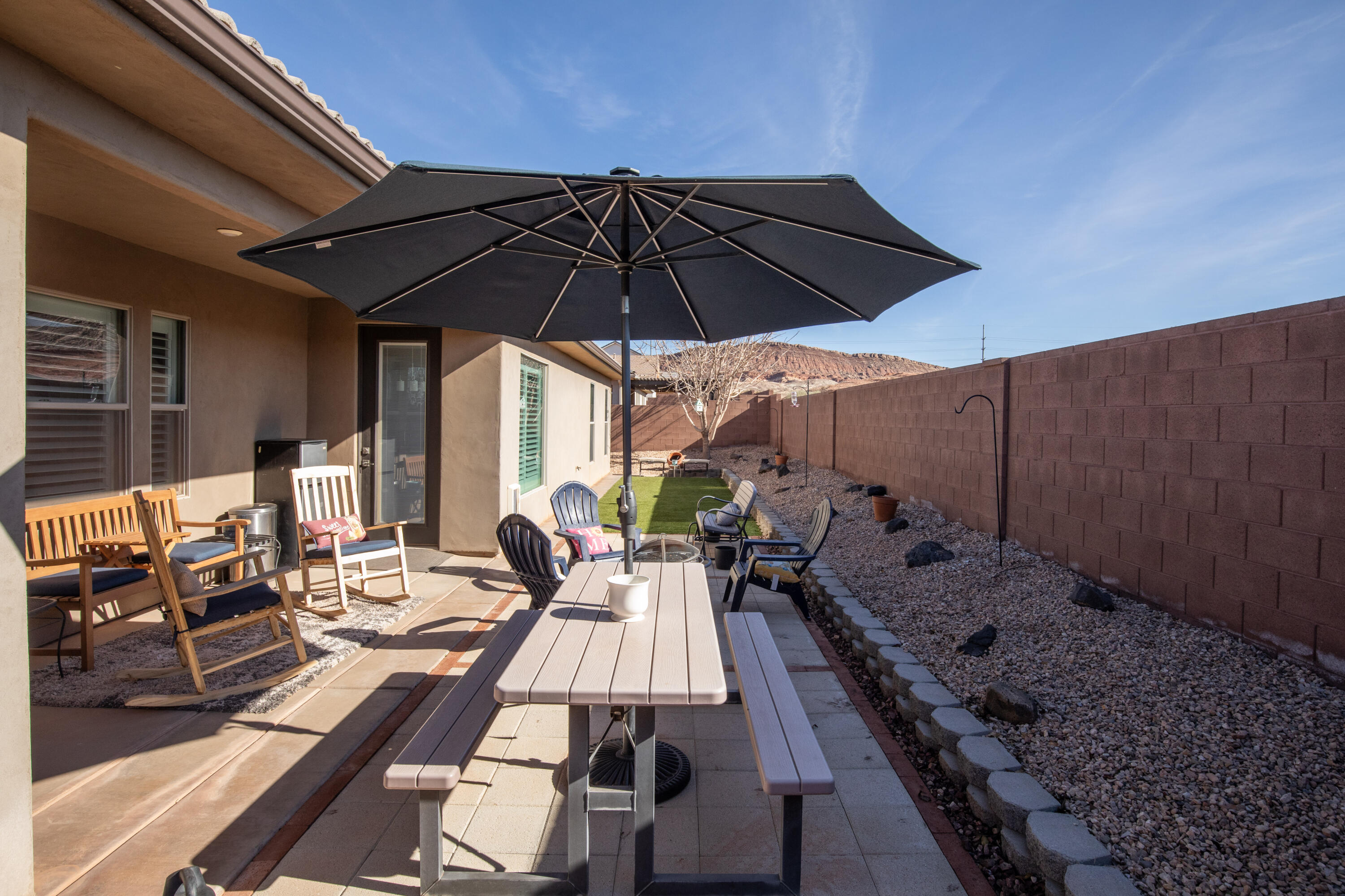 WARNER GATEWAY - Residential