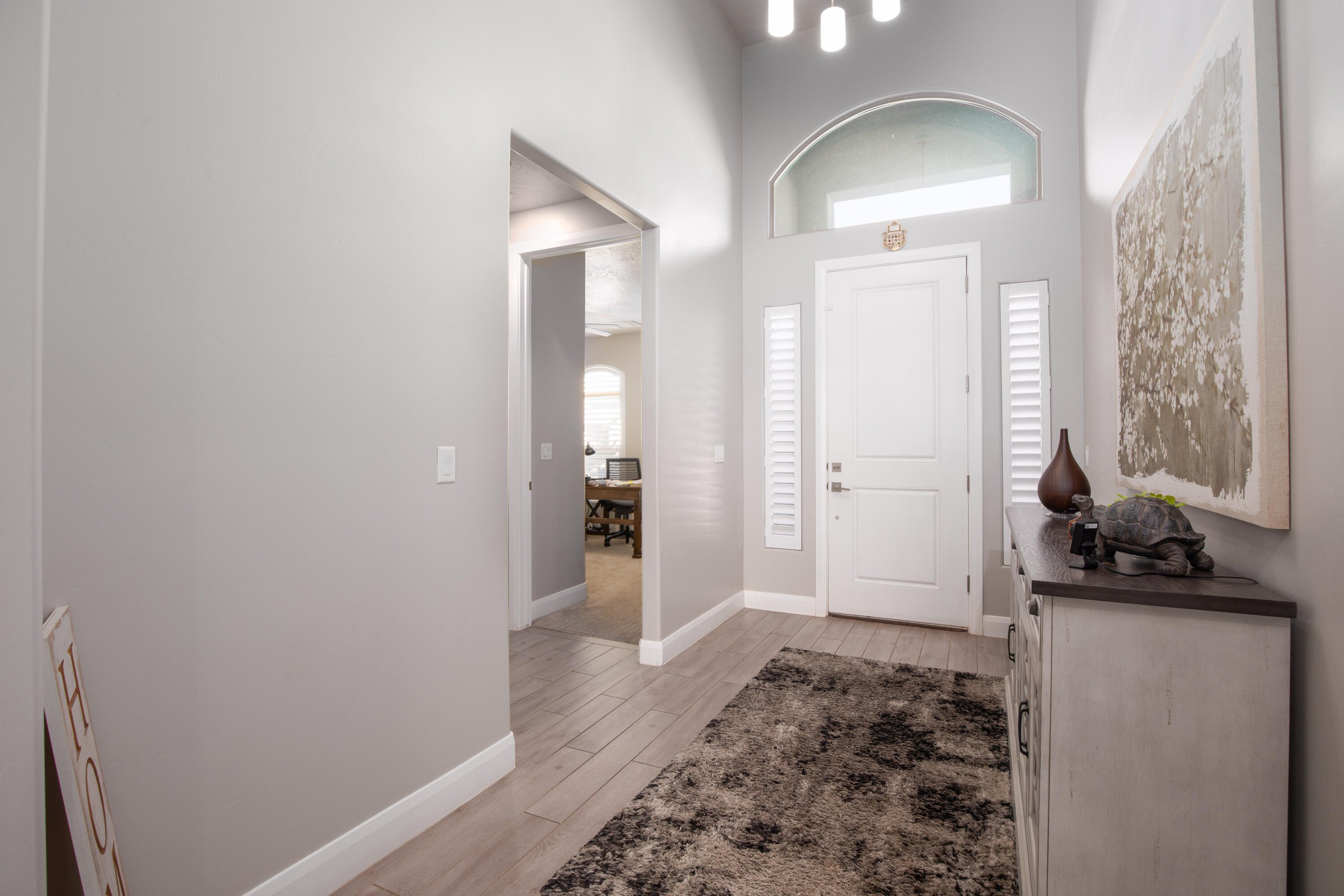 WARNER GATEWAY - Residential