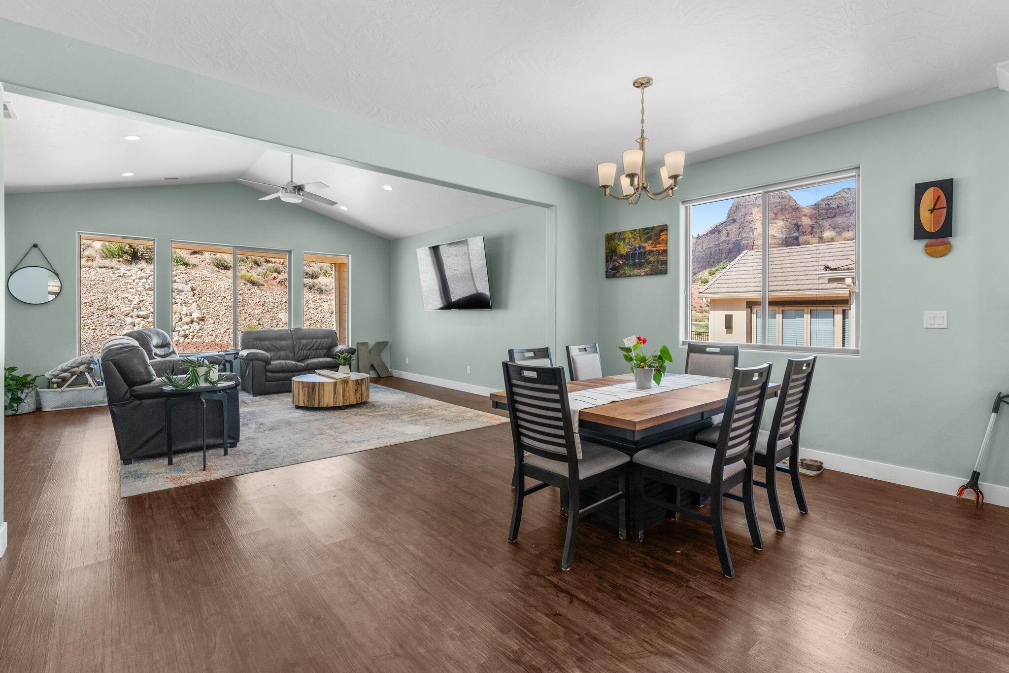 MOENAVE CONDO - Residential