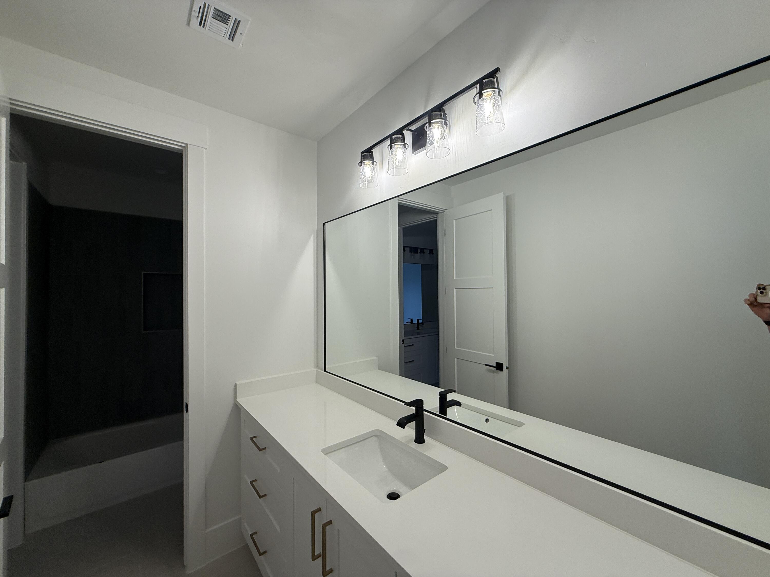 SYCAMORE VILLAGE - Residential