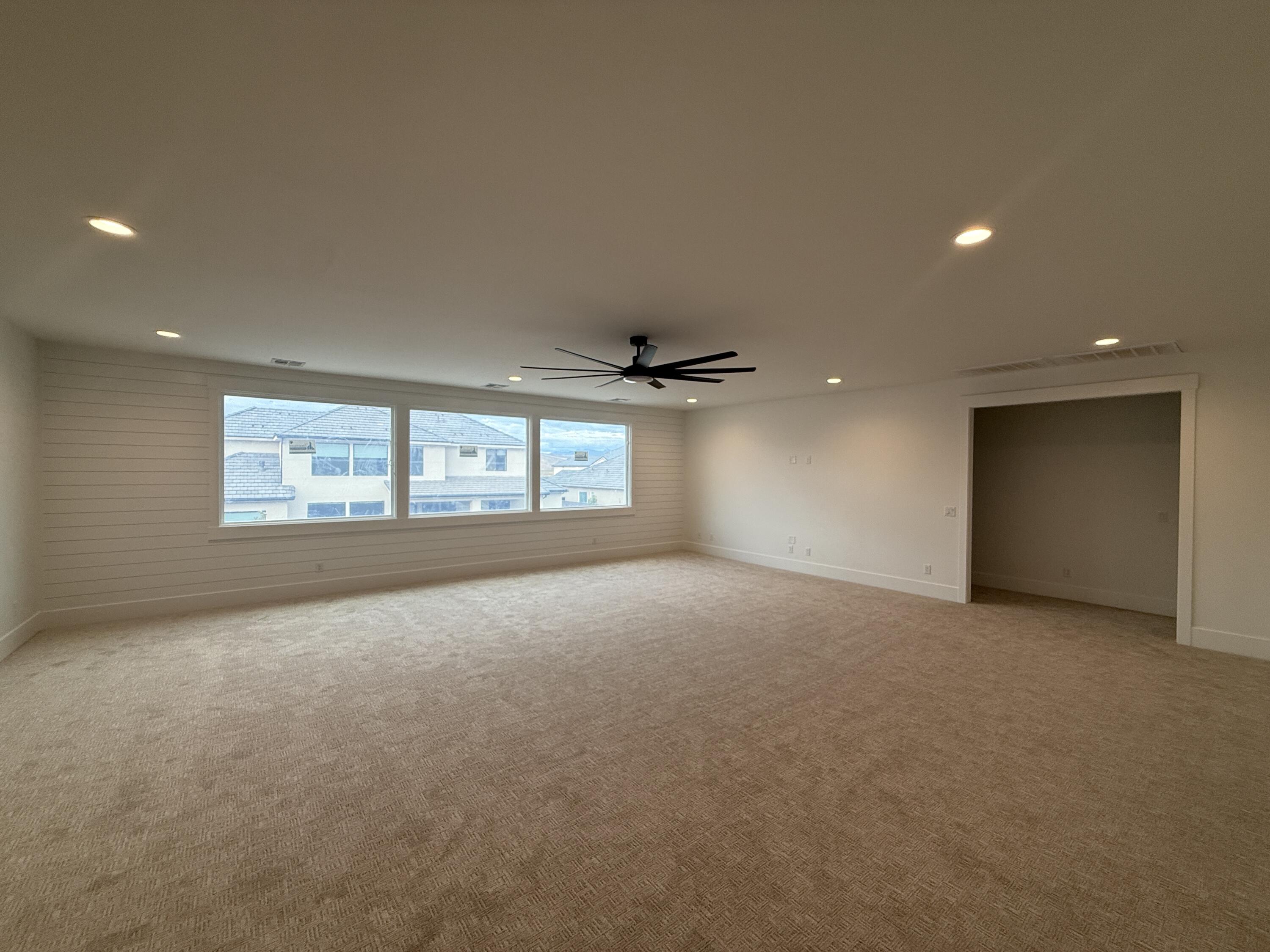 SYCAMORE VILLAGE - Residential