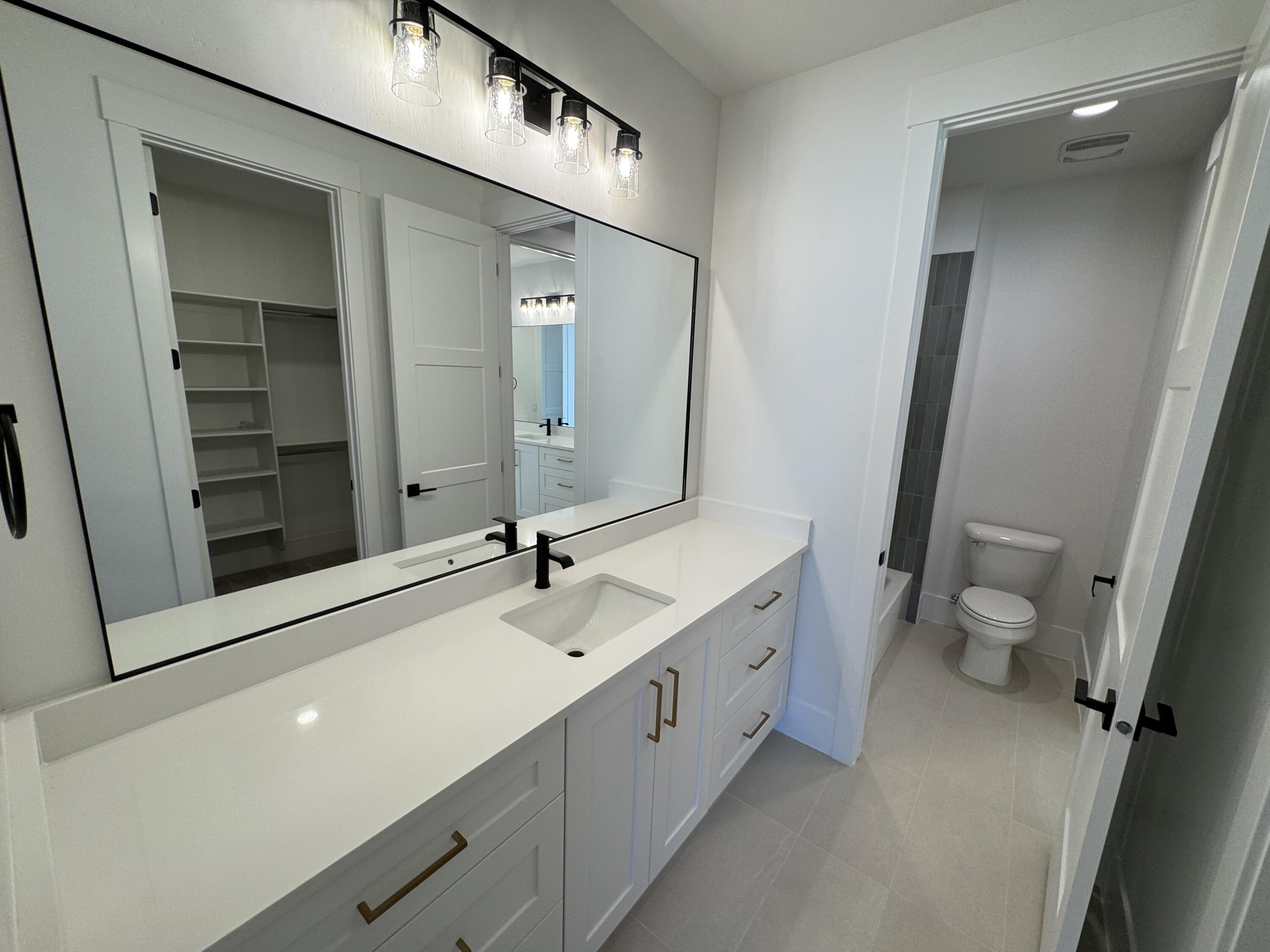 SYCAMORE VILLAGE - Residential