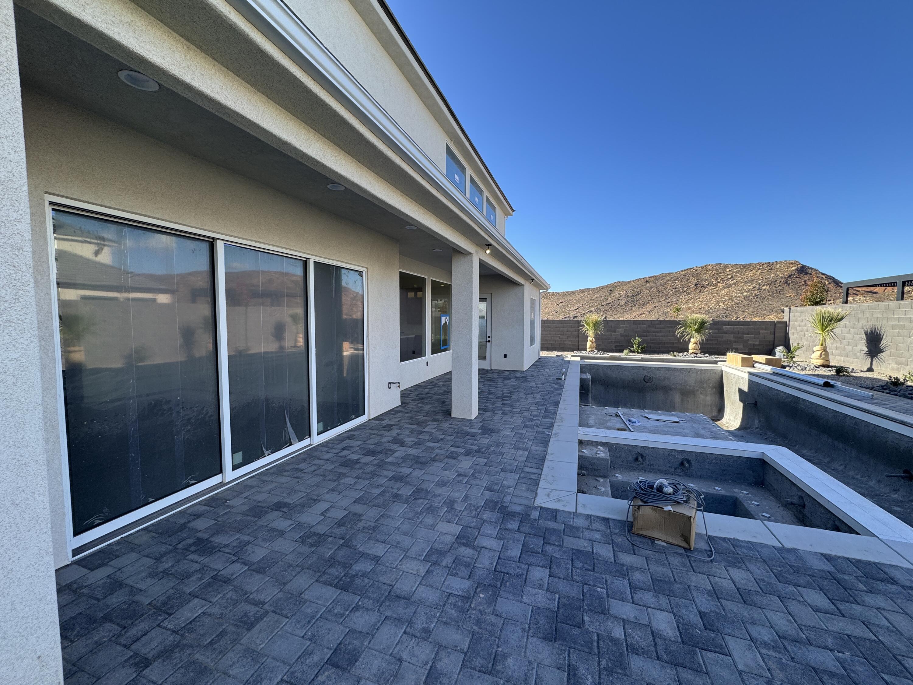 SYCAMORE VILLAGE - Residential