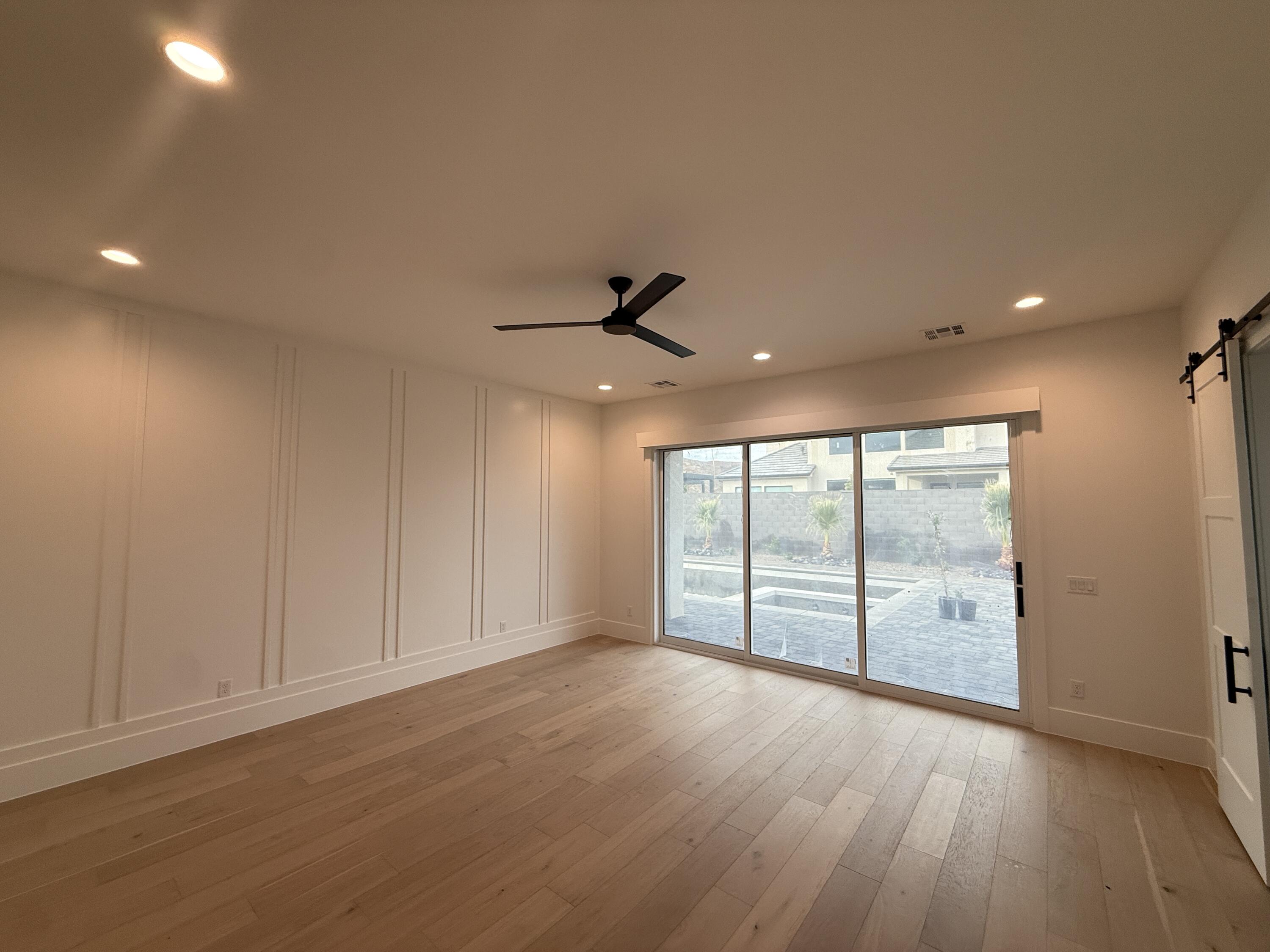 SYCAMORE VILLAGE - Residential