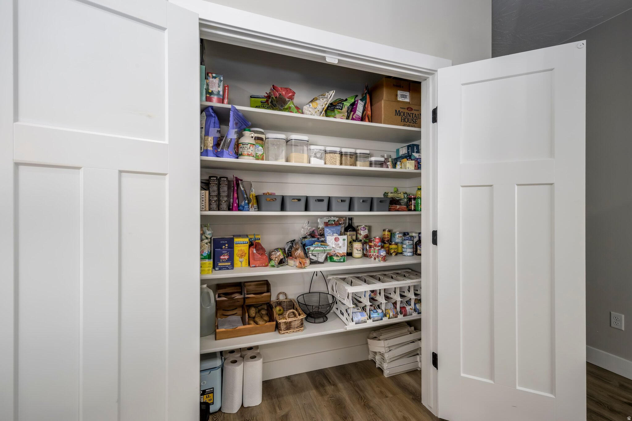 NORTH HILL ESTATES - Residential