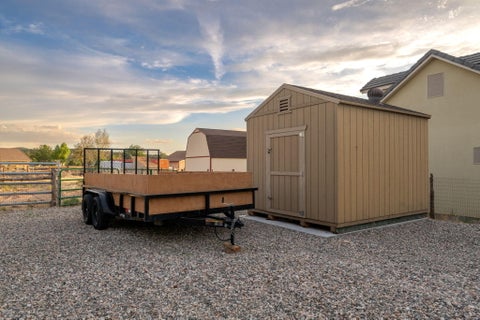 Tiny photo for 785 N Old Farms RD, Dammeron Valley, UT 84783 (MLS # 26-274933)