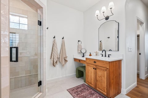 Tiny photo for 785 N Old Farms RD, Dammeron Valley, UT 84783 (MLS # 26-274933)