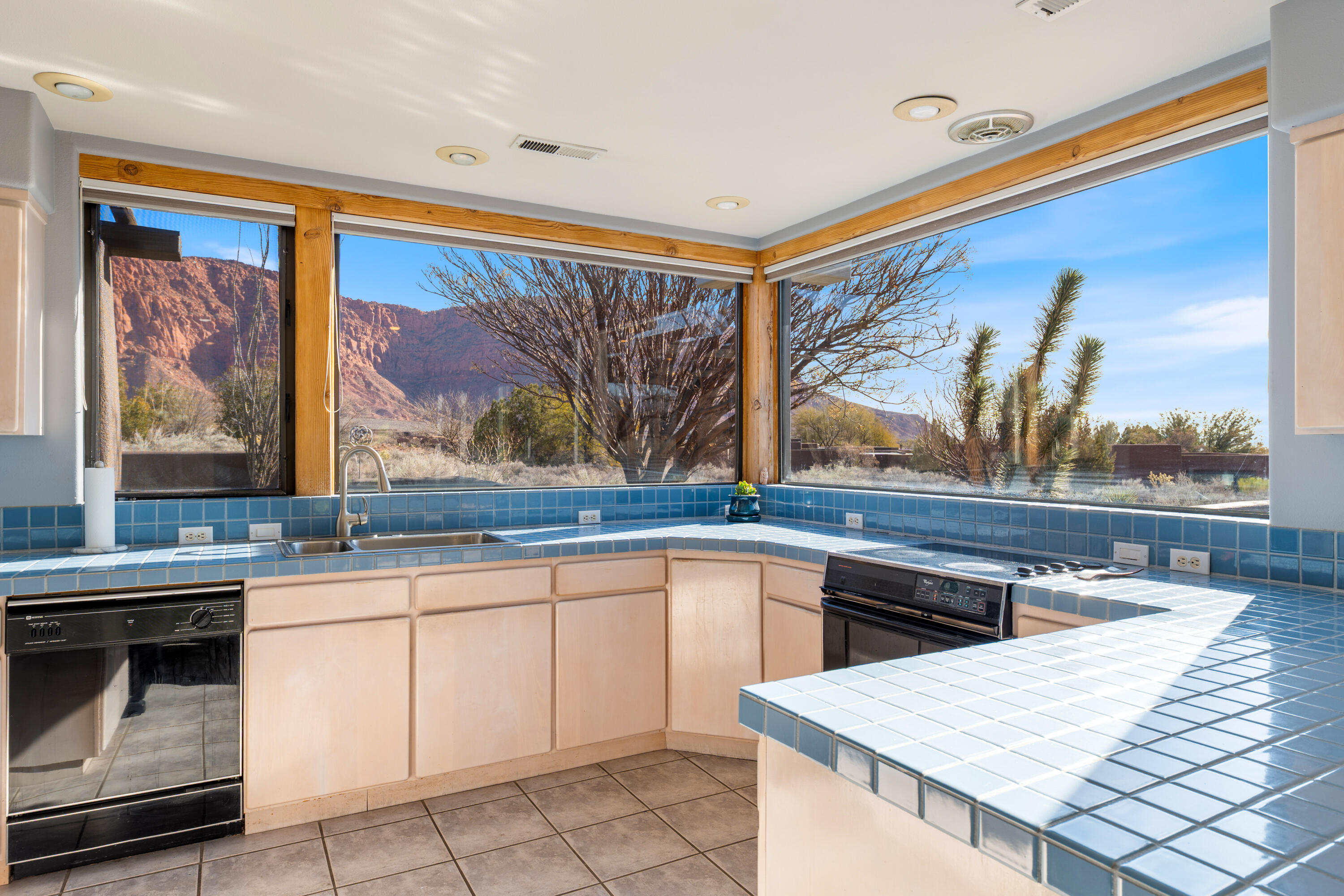 TUWEAP SHONTO - Residential