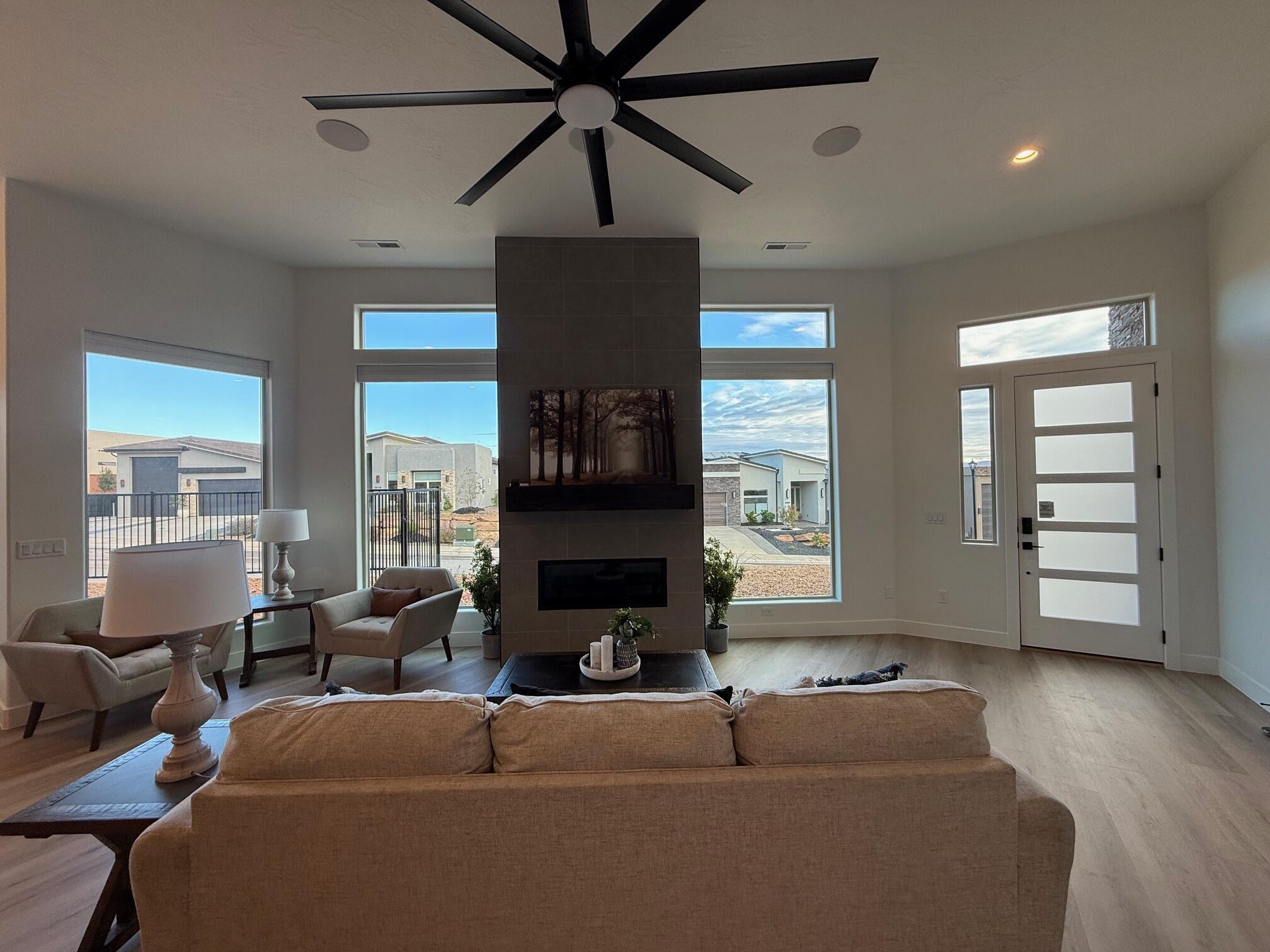 CASCATA AT DIVARIO - Residential