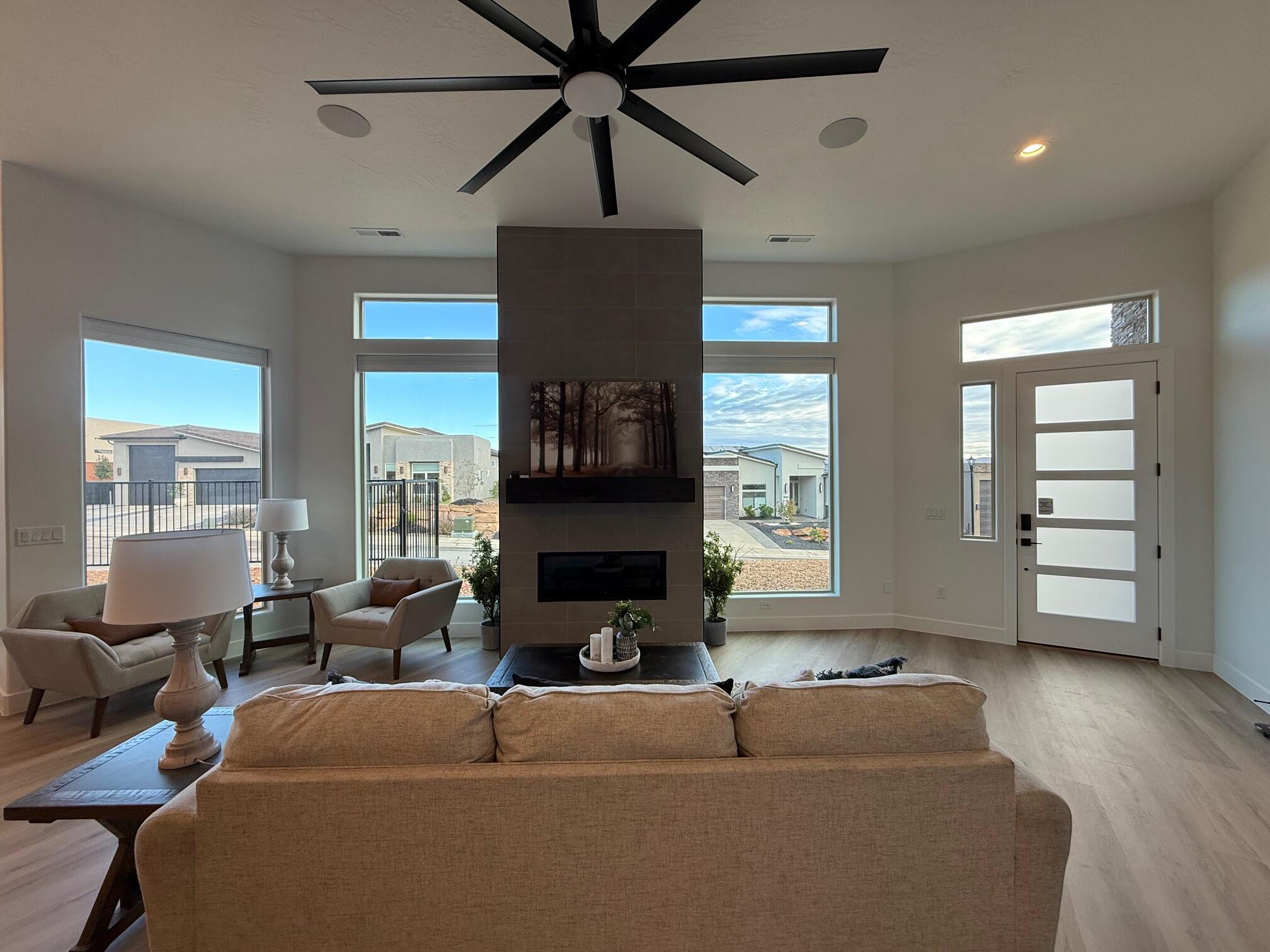 CASCATA AT DIVARIO - Residential