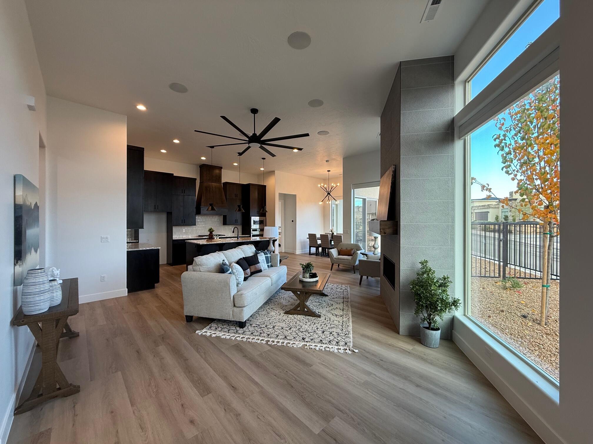 CASCATA AT DIVARIO - Residential