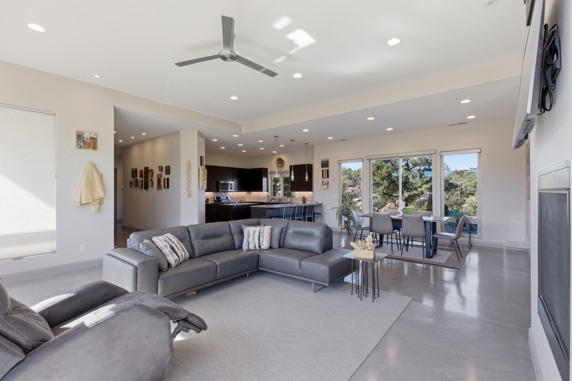 PINION HILLS - Residential